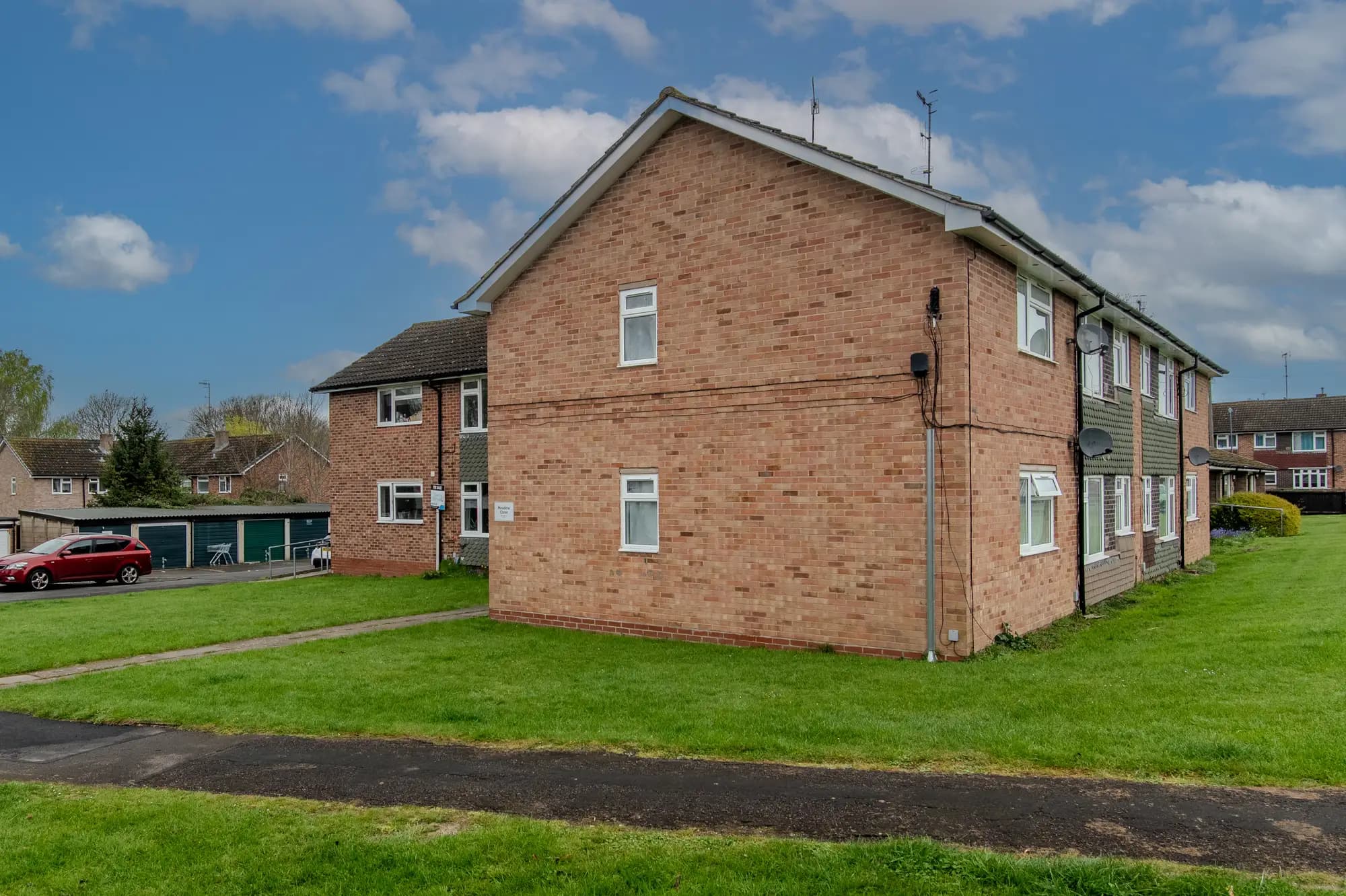 property photo 17 of 19