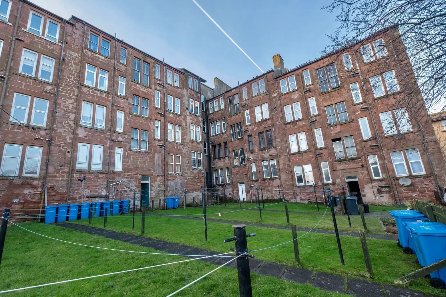 property photo 16 of 17