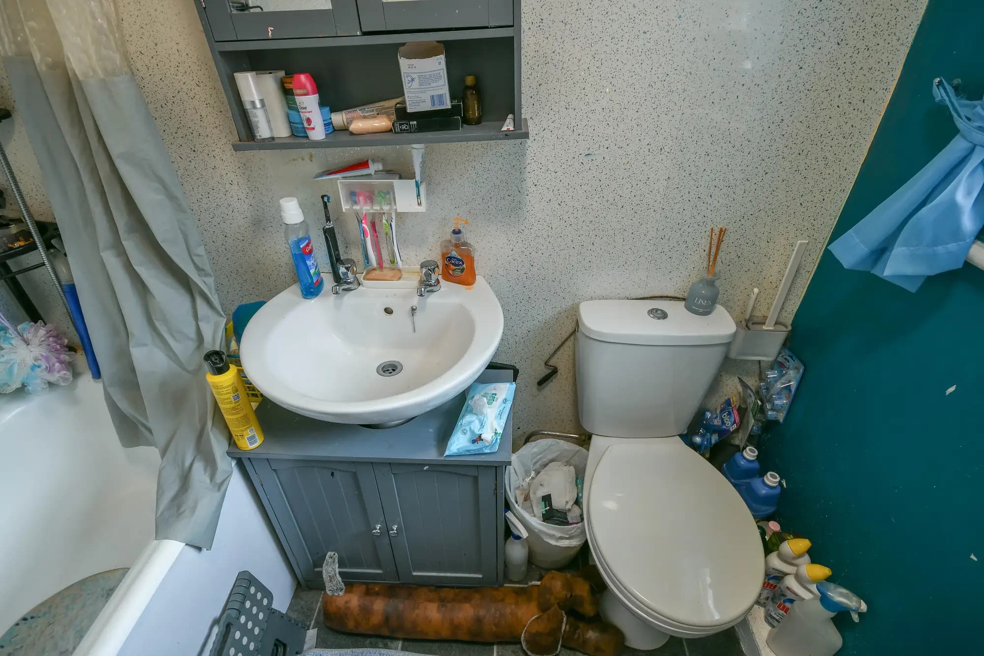 property photo 10 of 22