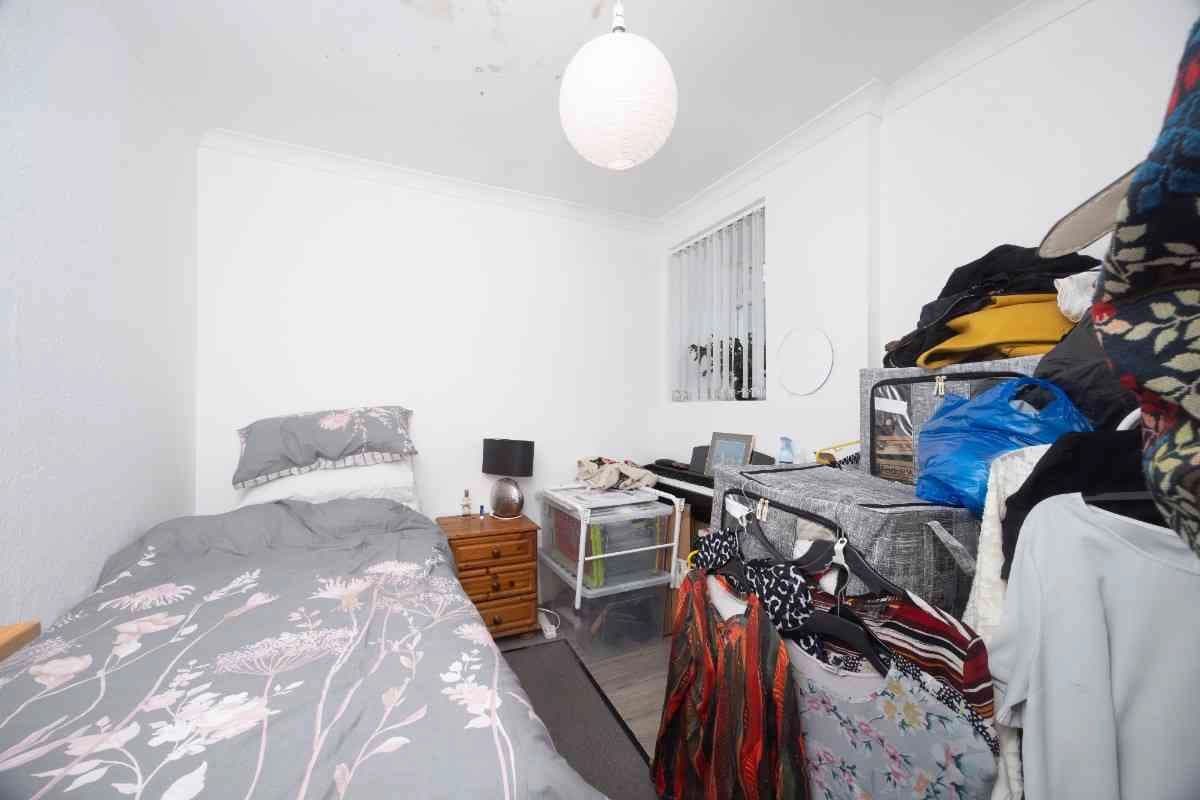 property photo 10 of 21