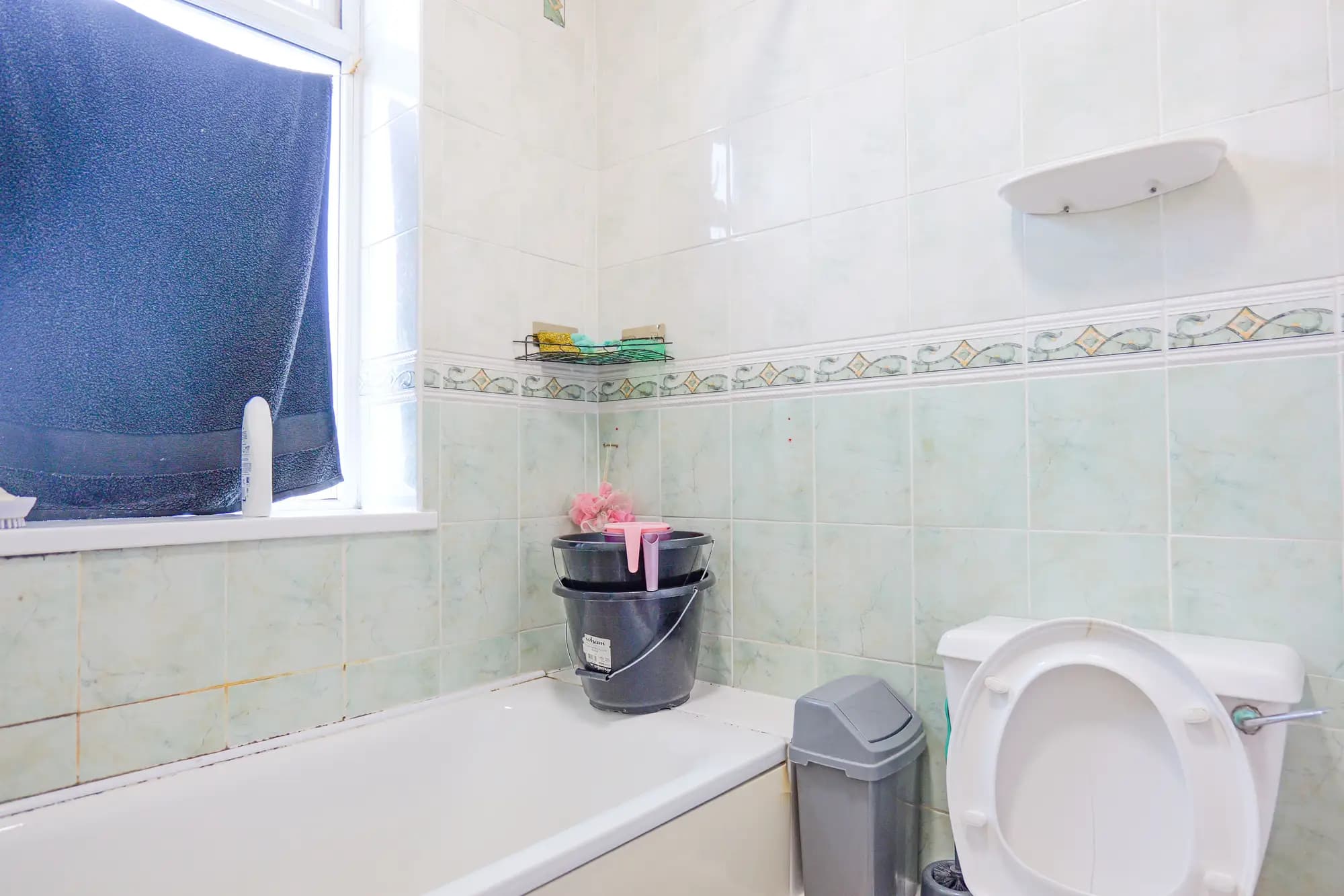 property photo 7 of 17