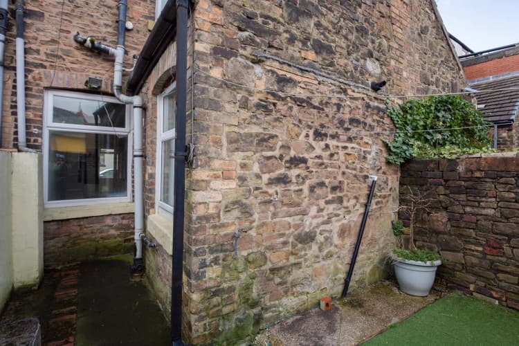 property photo 18 of 20