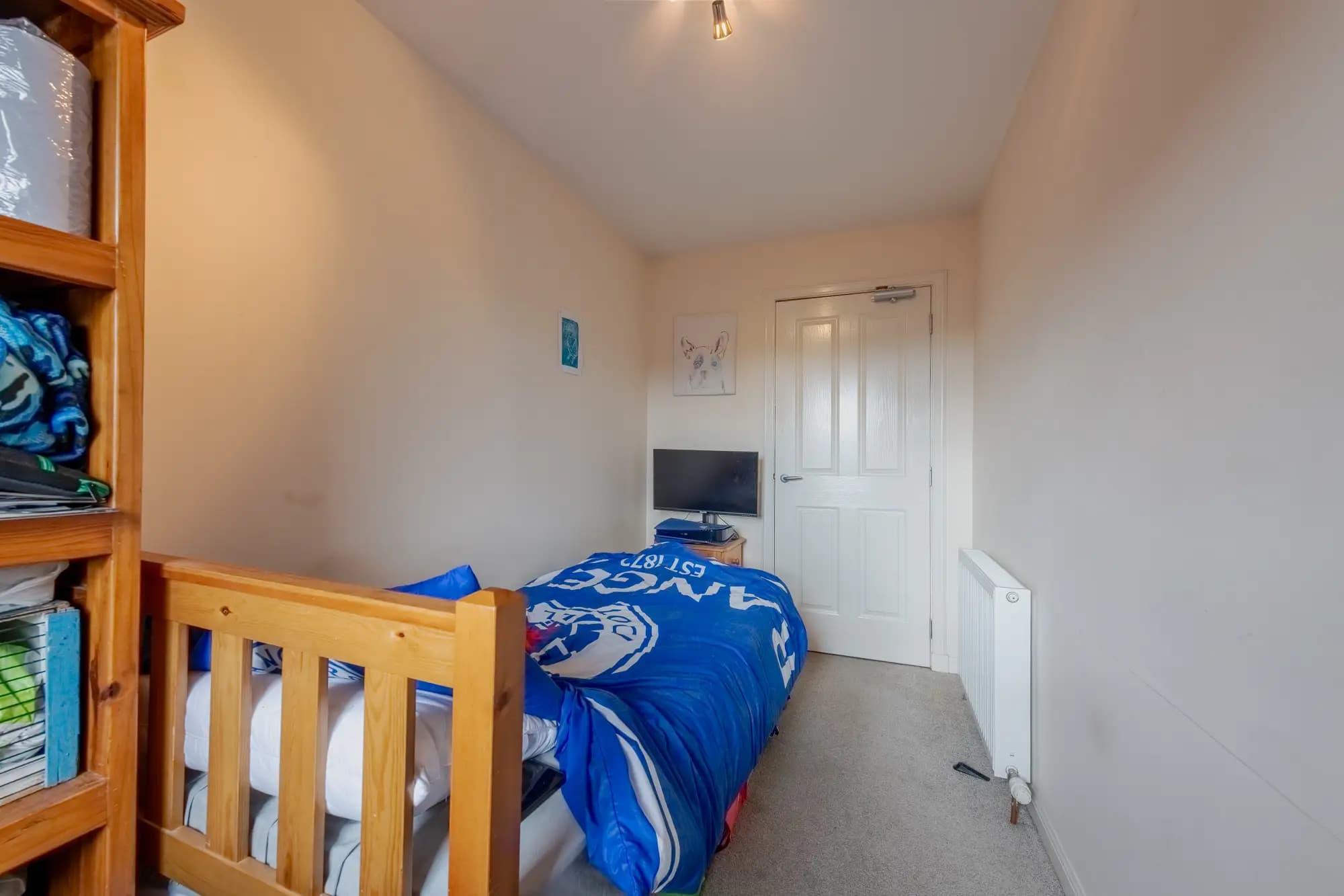 property photo 15 of 22