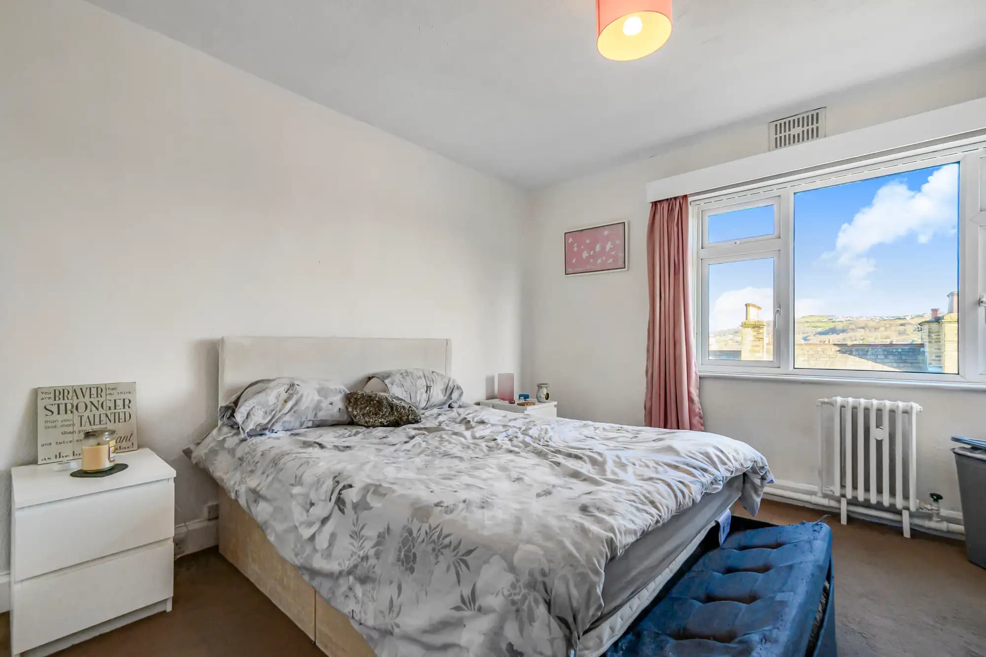 property photo 10 of 18