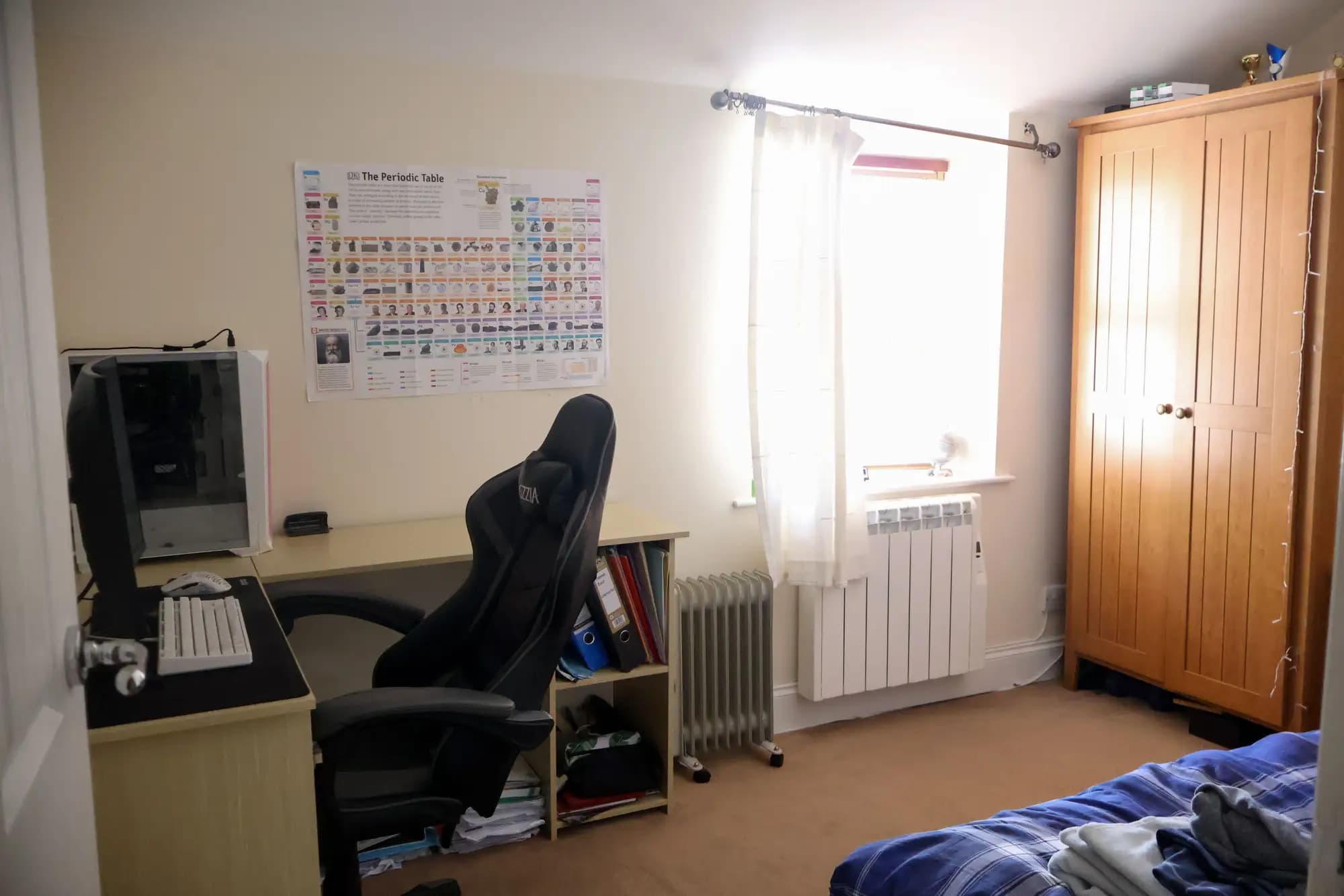 property photo 10 of 18
