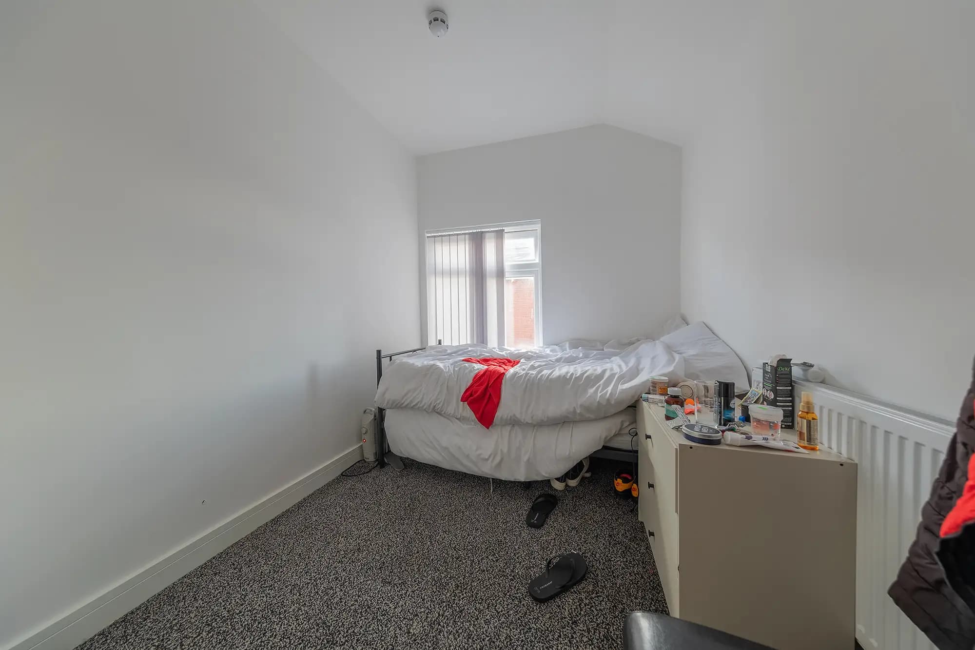 property photo 16 of 27