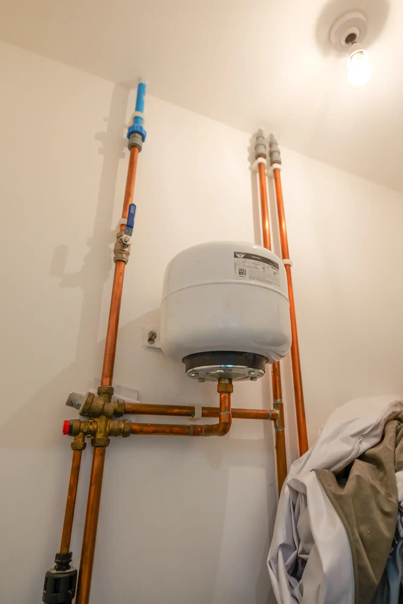 property photo 10 of 18