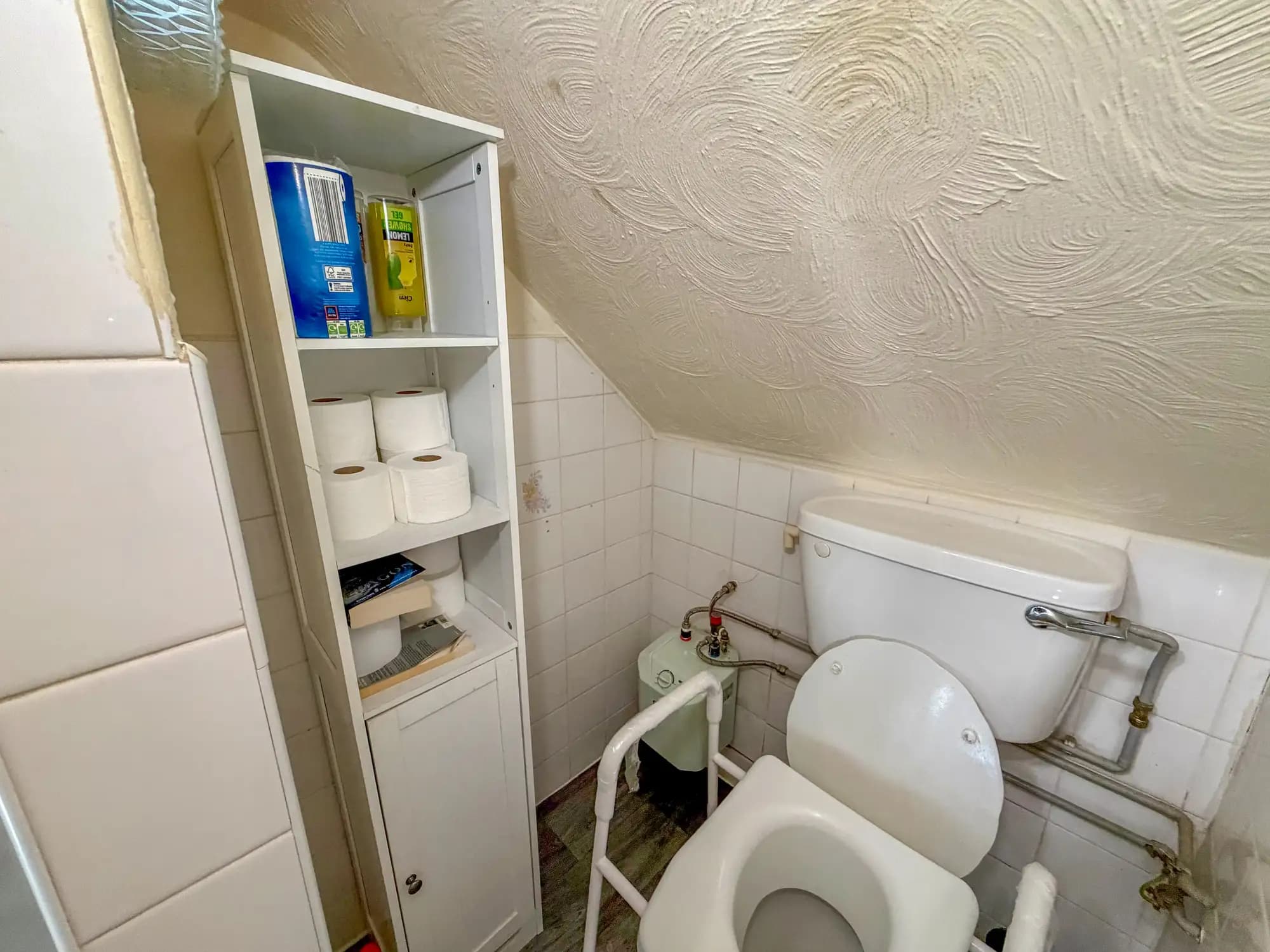 property photo 23 of 45