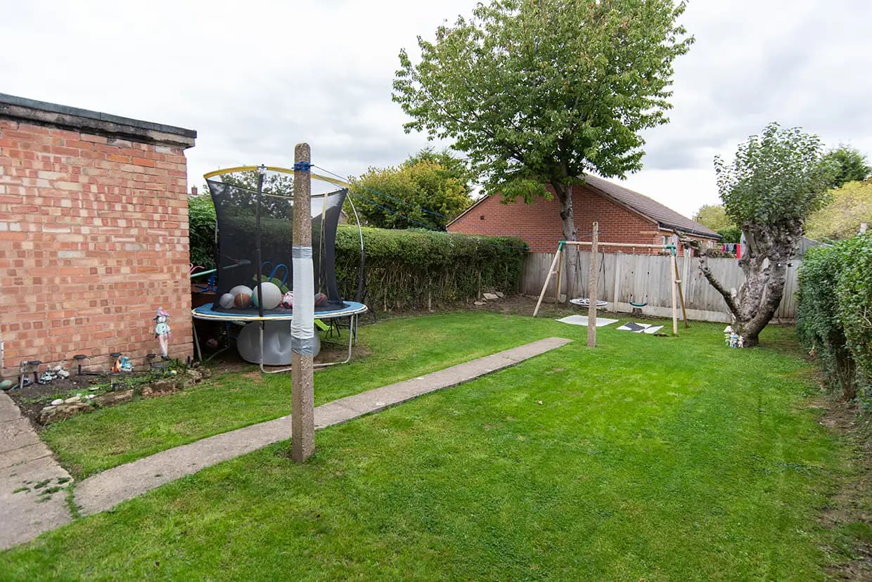 property photo 23 of 25