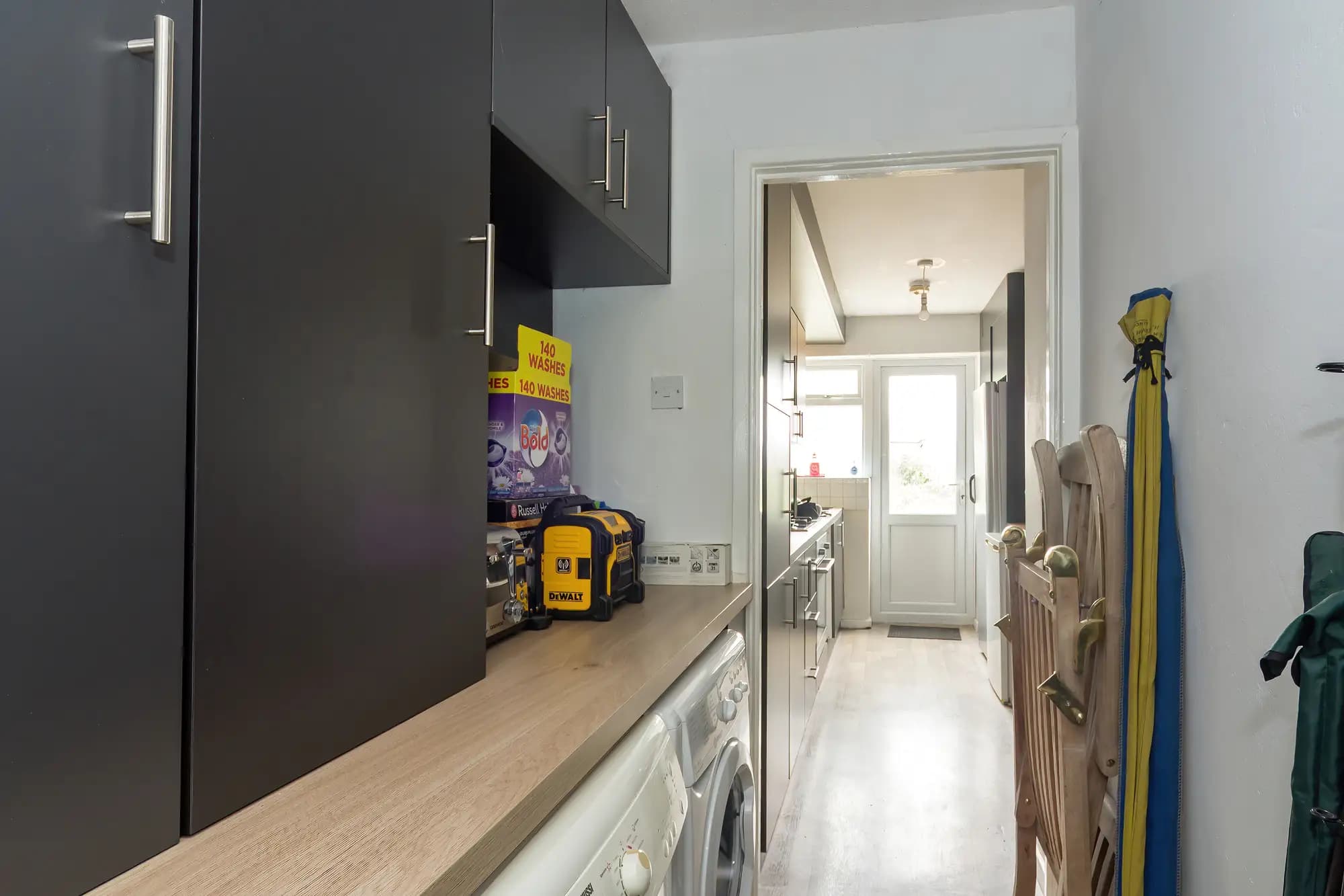 property photo 11 of 30