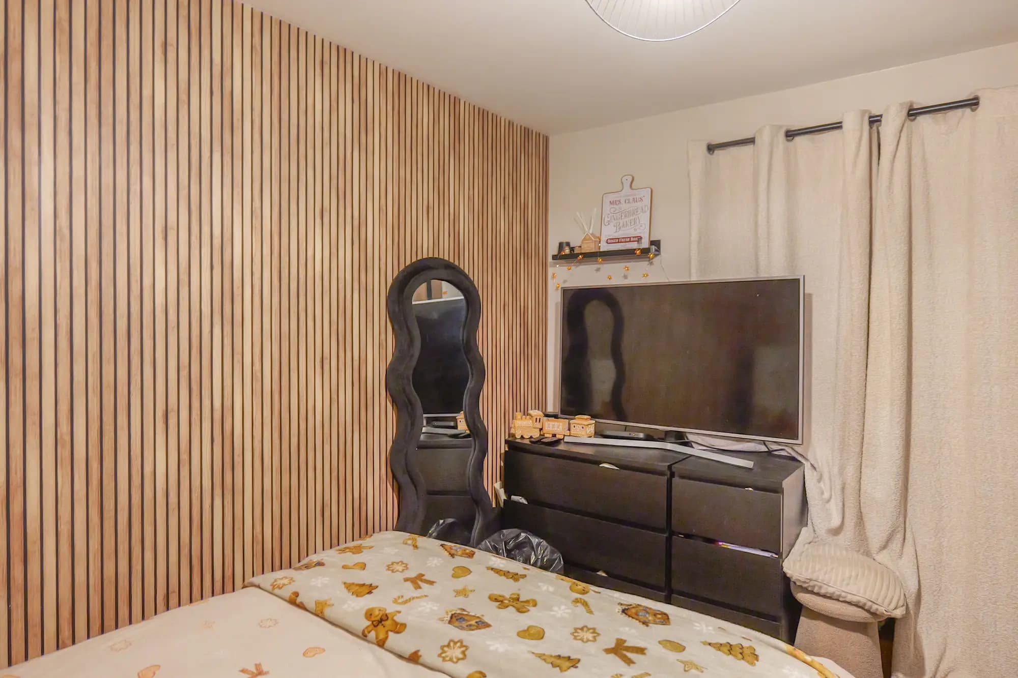 property photo 11 of 19