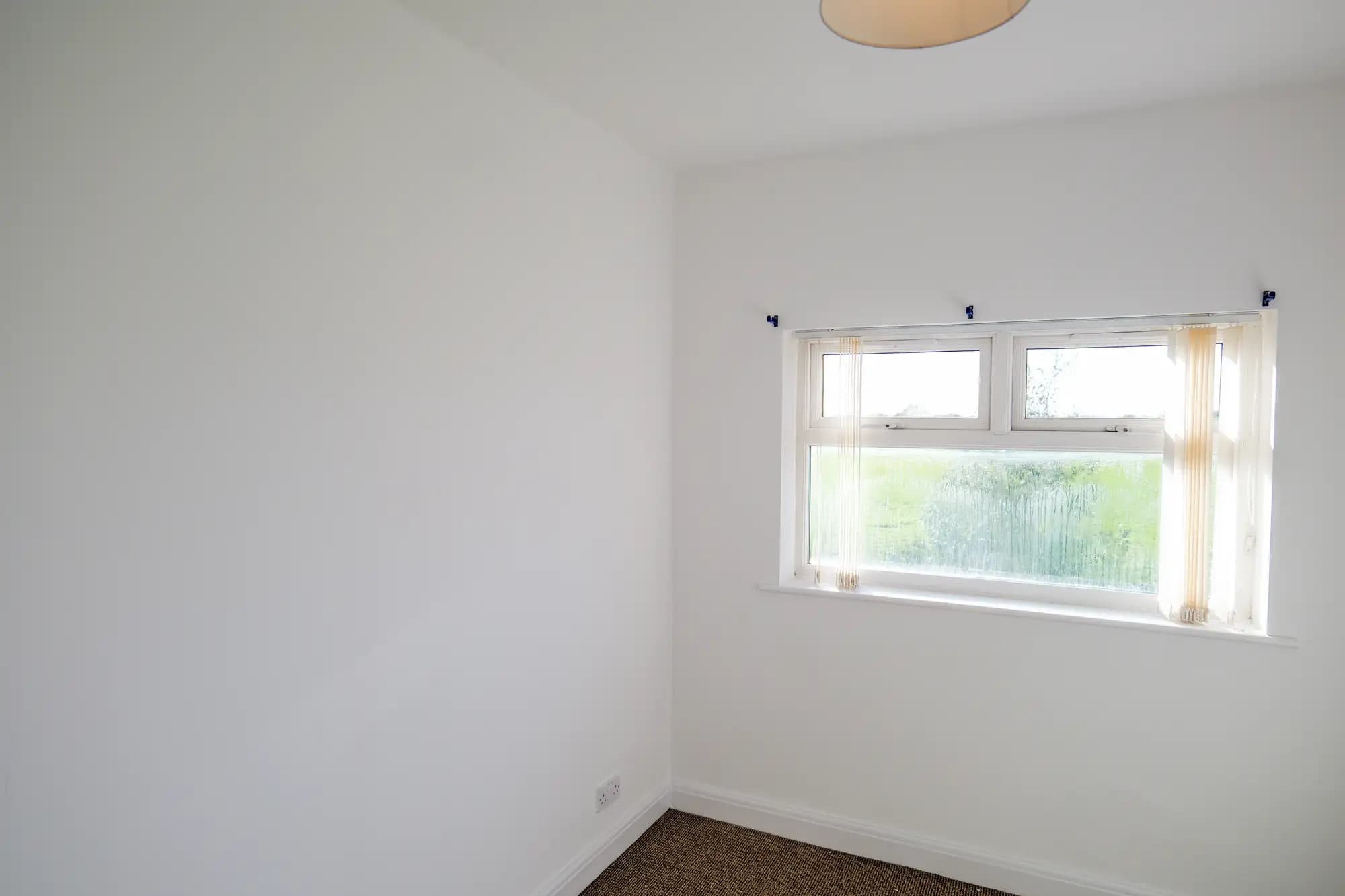 property photo 13 of 23