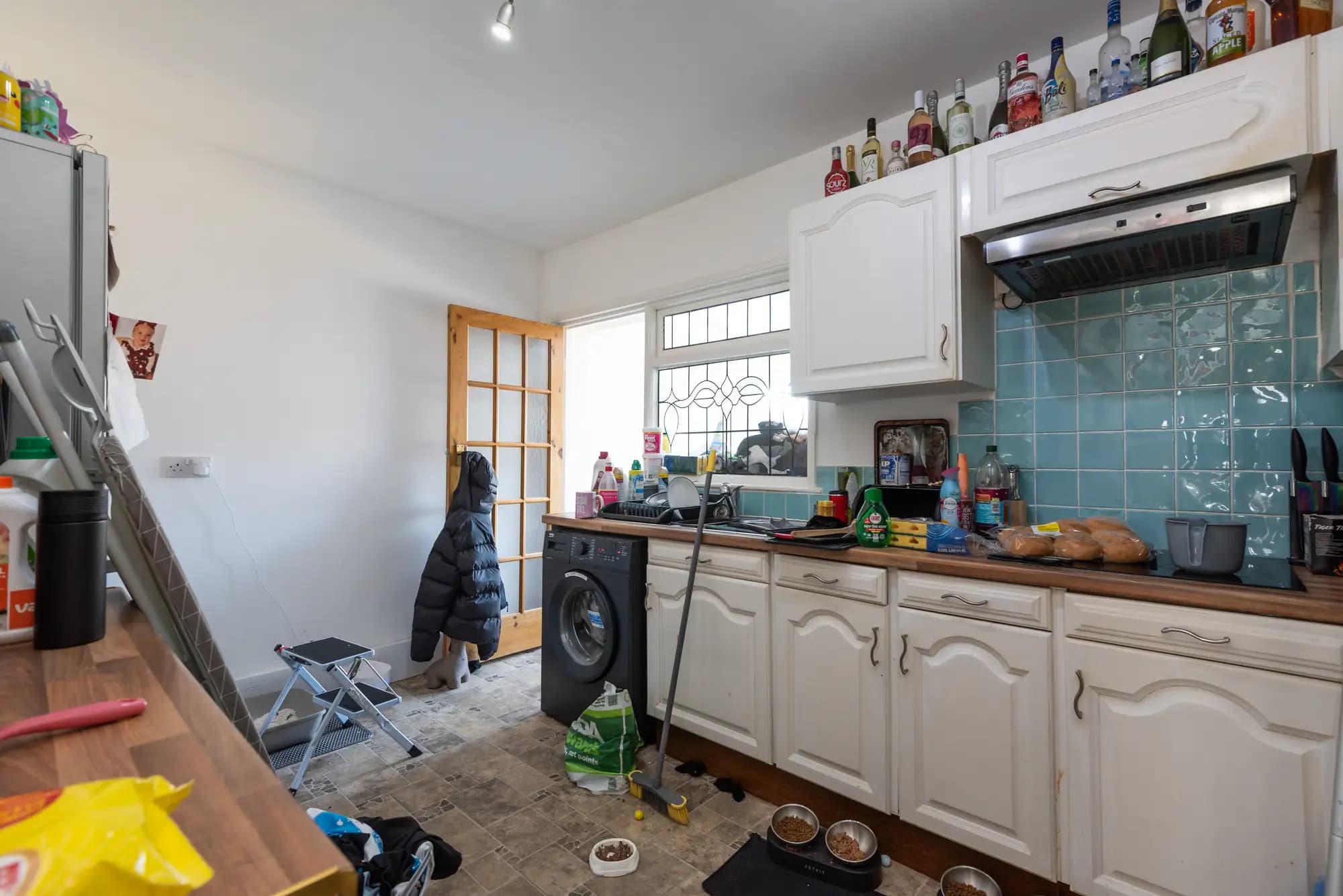 property photo 6 of 24
