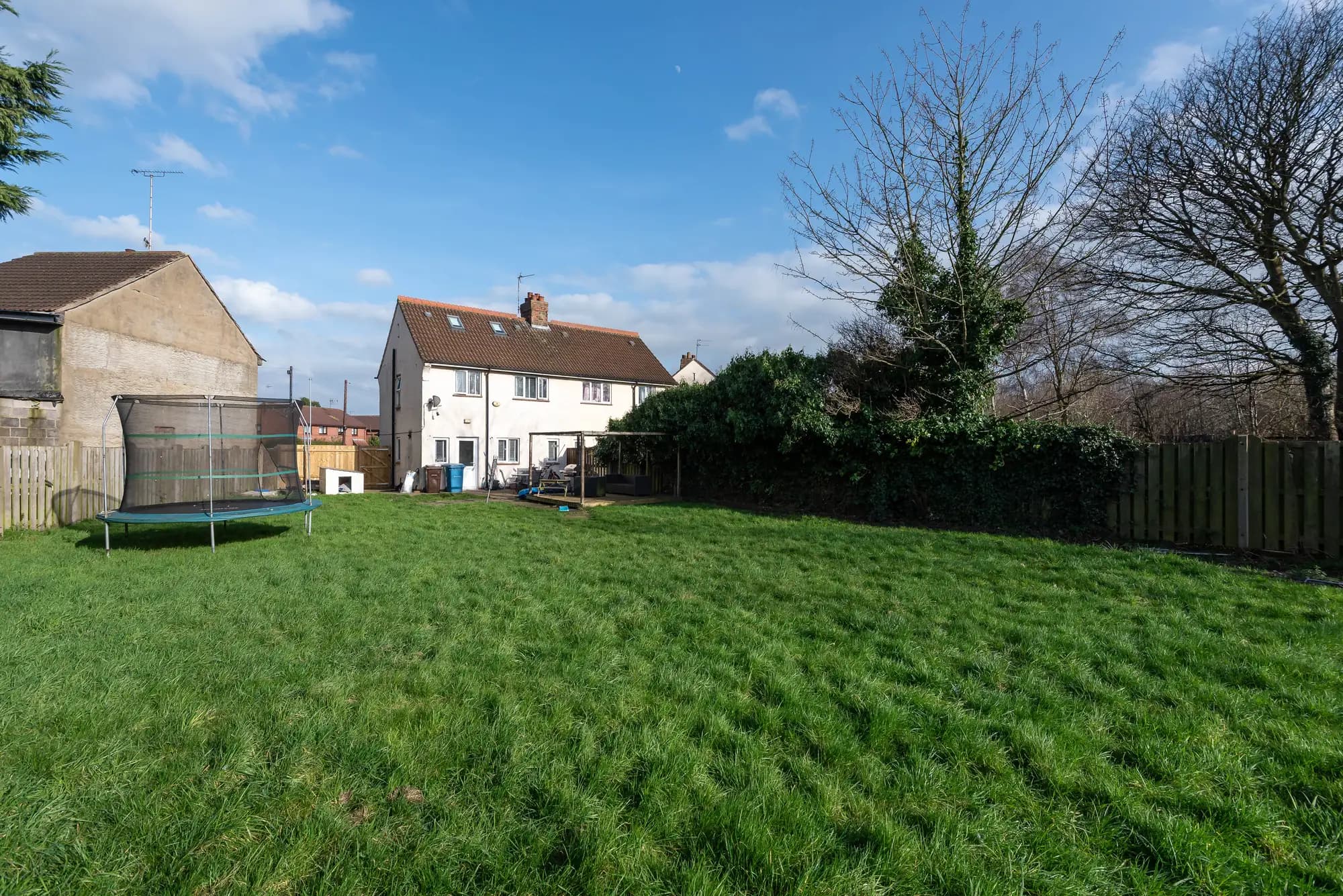 property photo 25 of 27