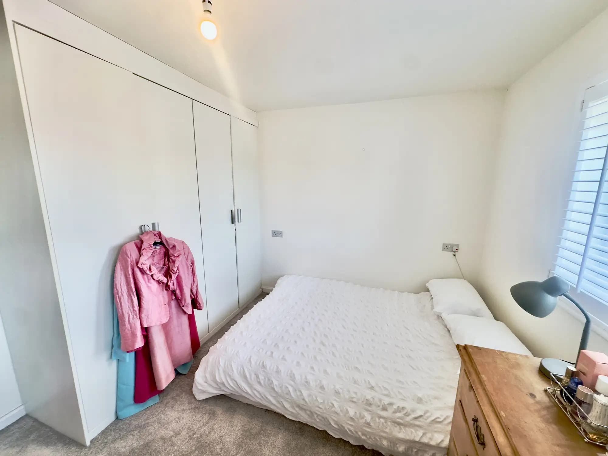property photo 18 of 40