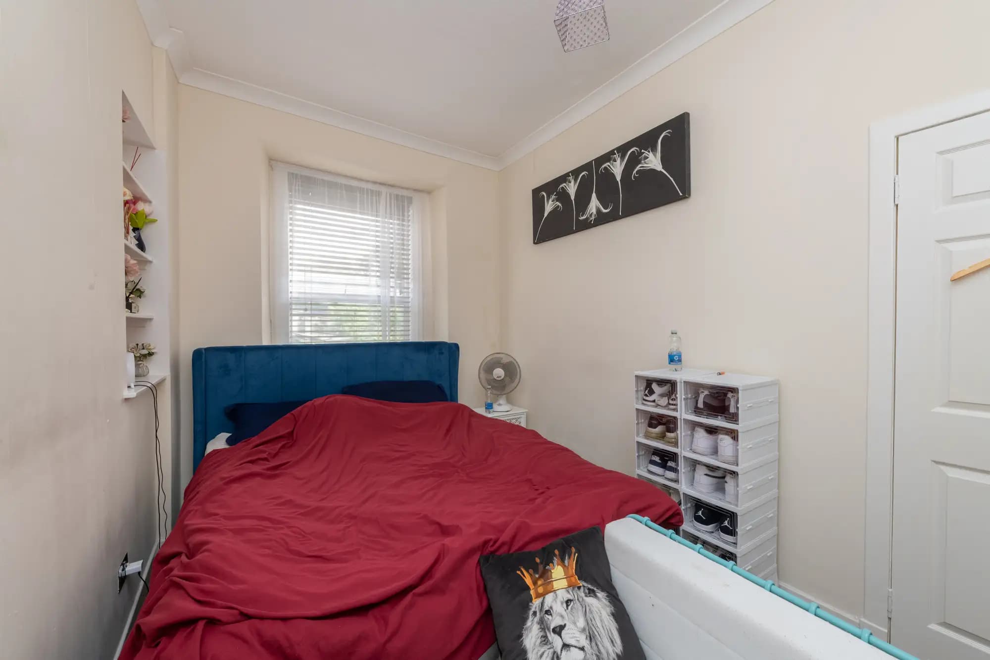 property photo 13 of 20