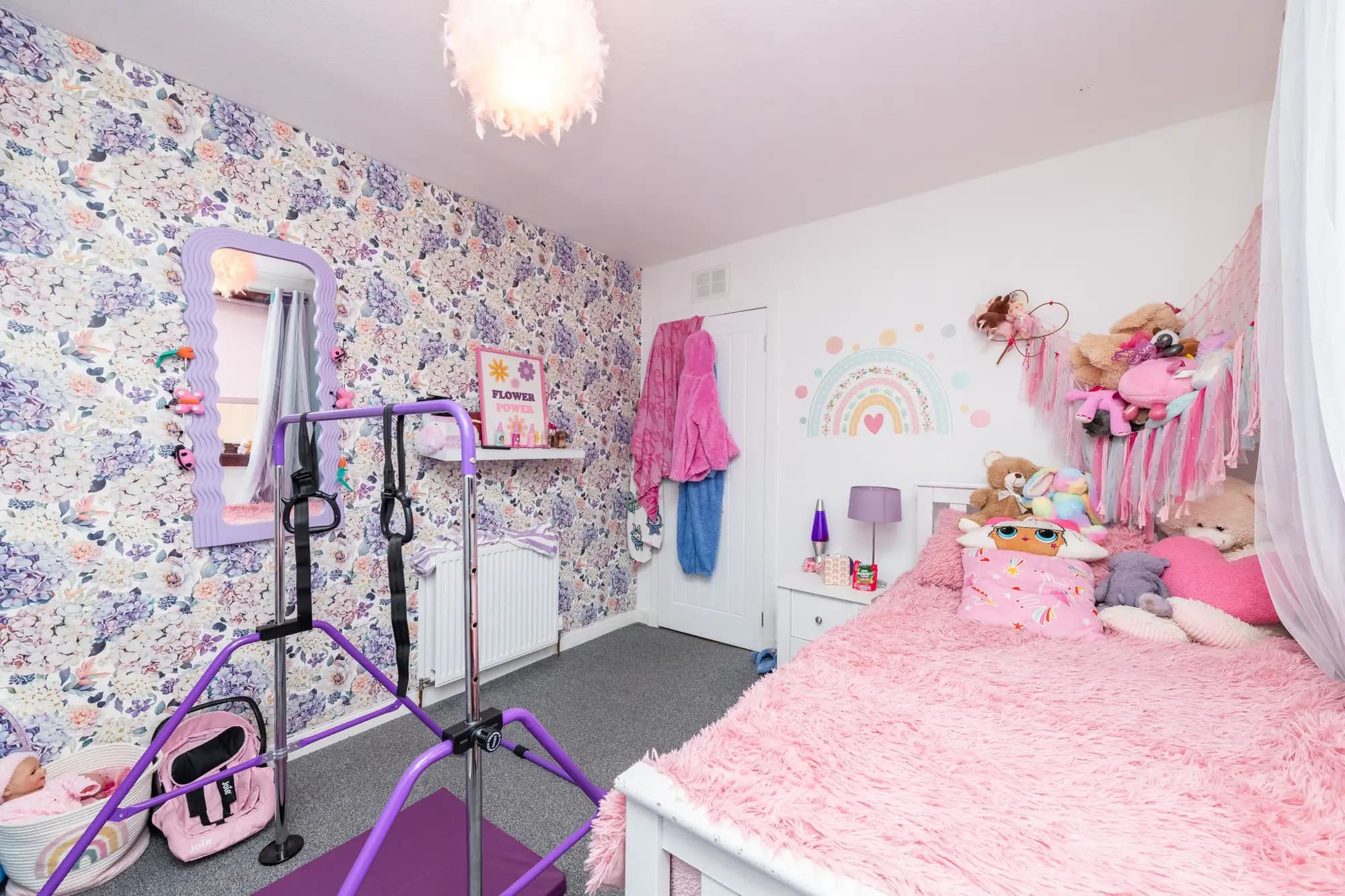 property photo 19 of 36