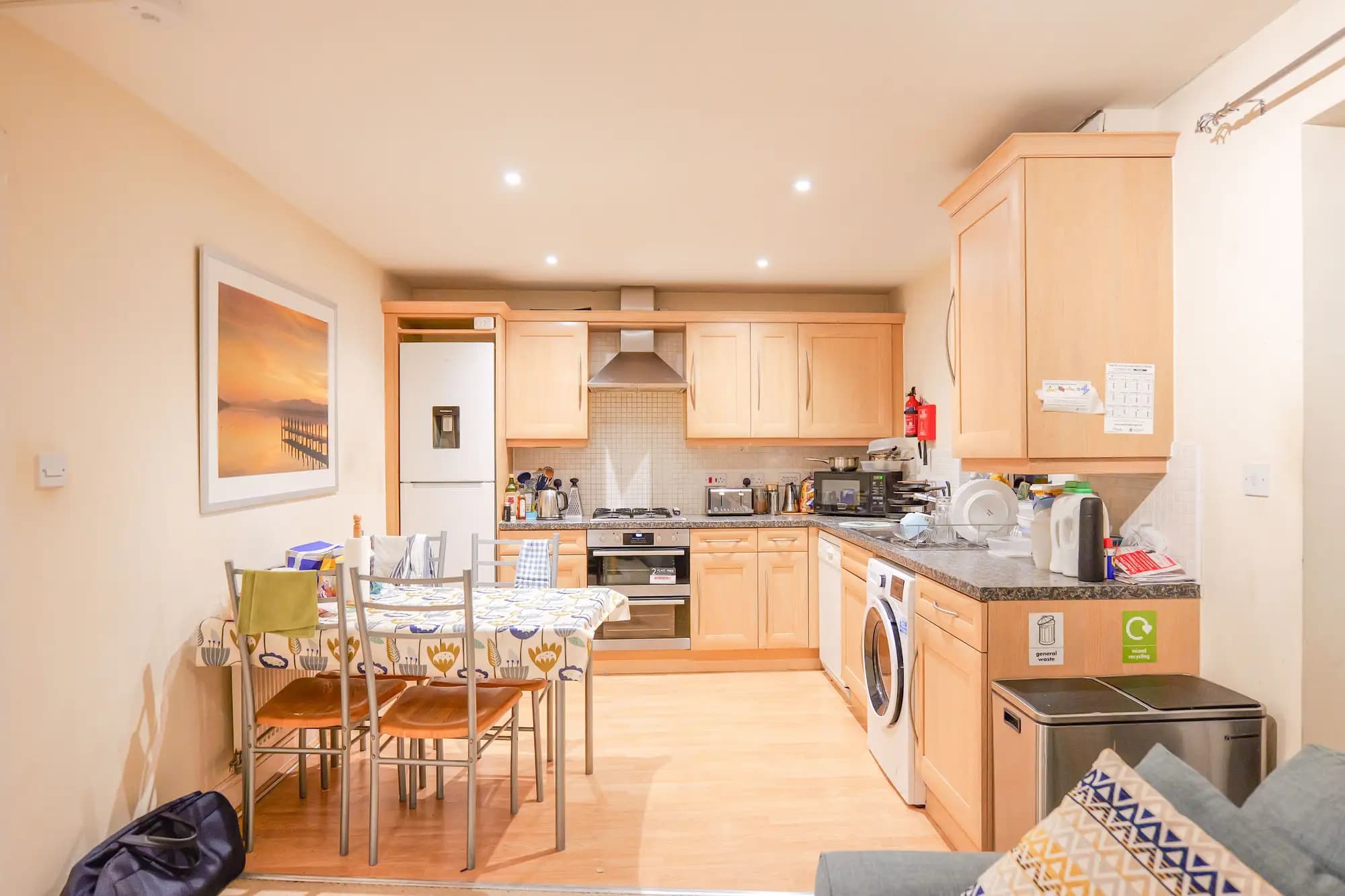 property photo 5 of 19