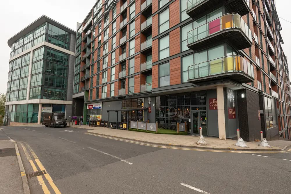 property photo 18 of 19