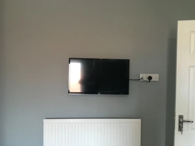 property photo 25 of 40