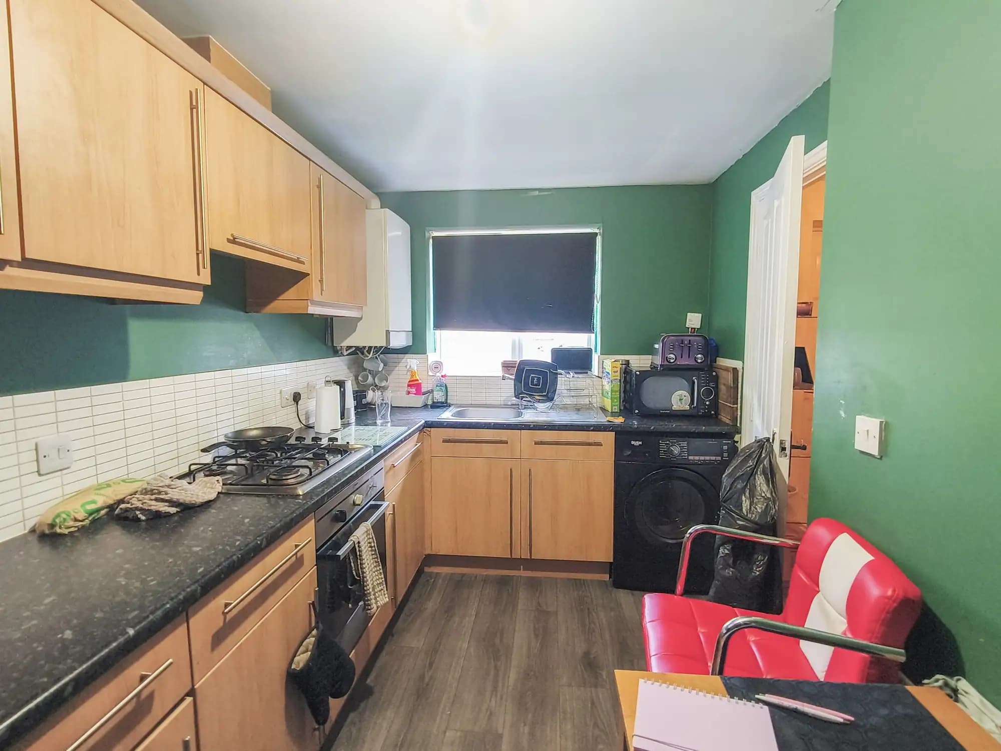 property photo 6 of 17