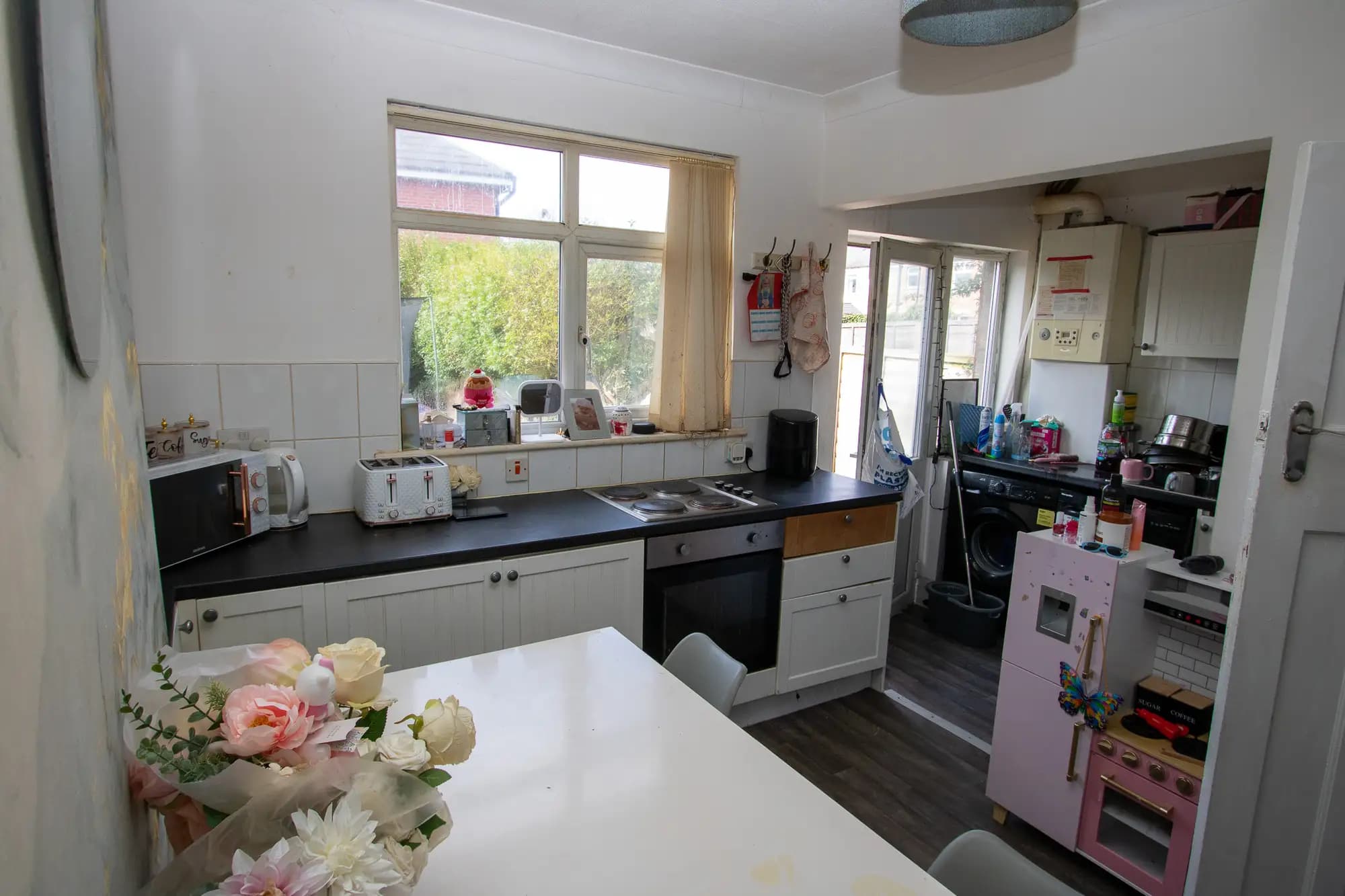 property photo 5 of 20