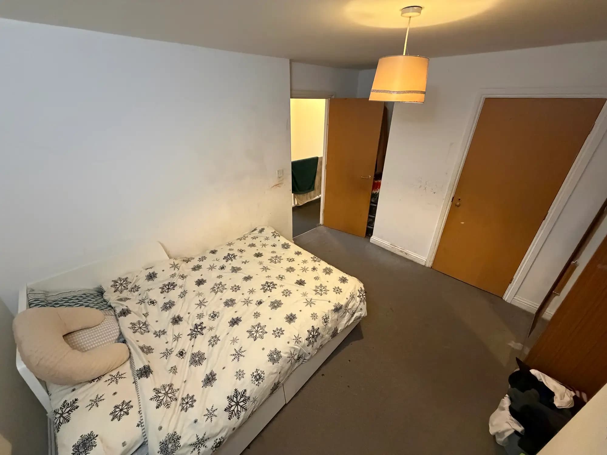 property photo 18 of 36