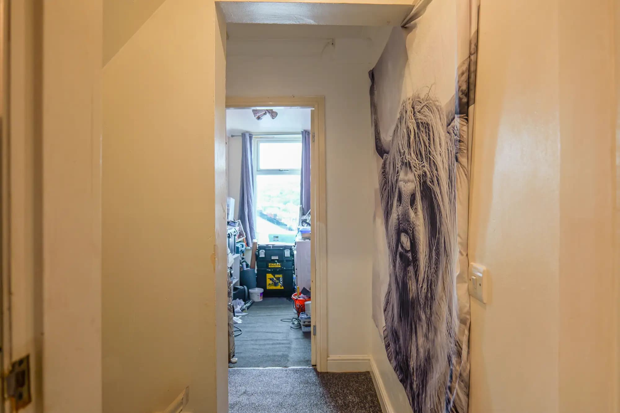 property photo 20 of 27