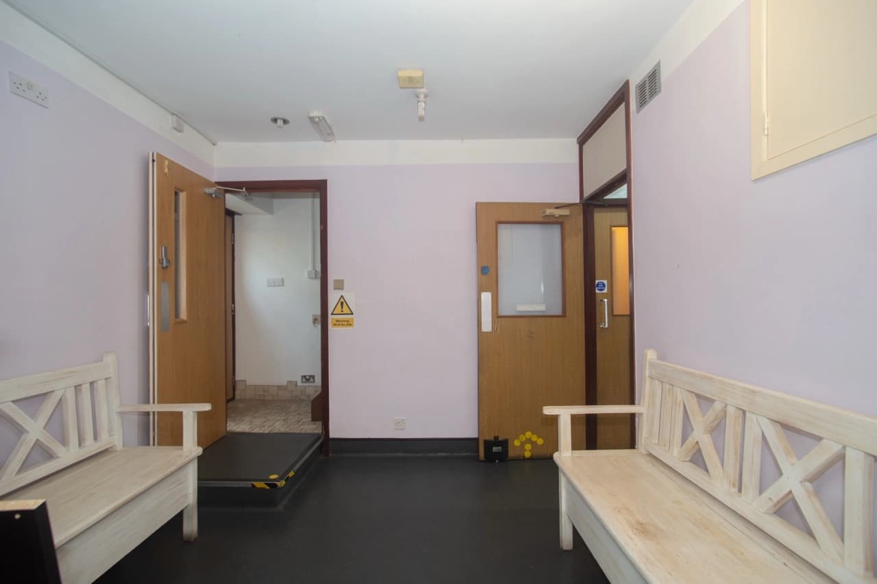 property photo 22 of 33