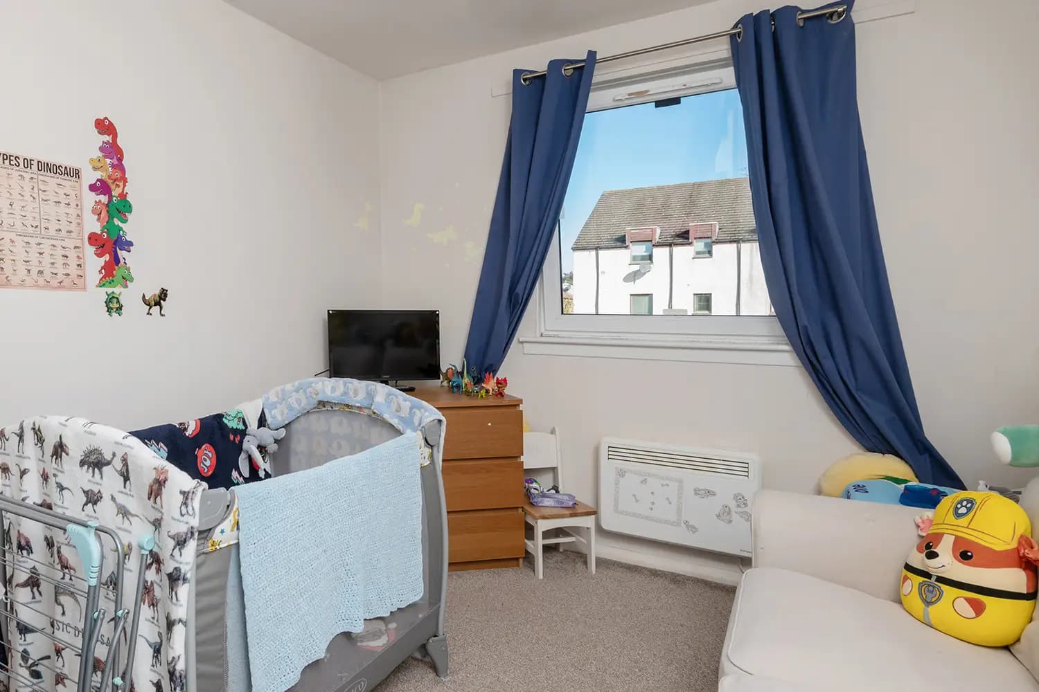 property photo 12 of 19