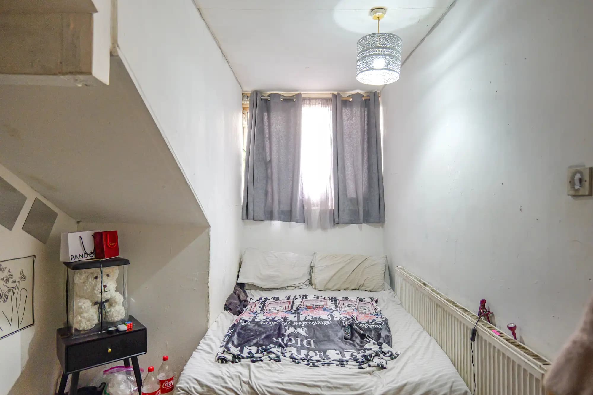 property photo 8 of 19