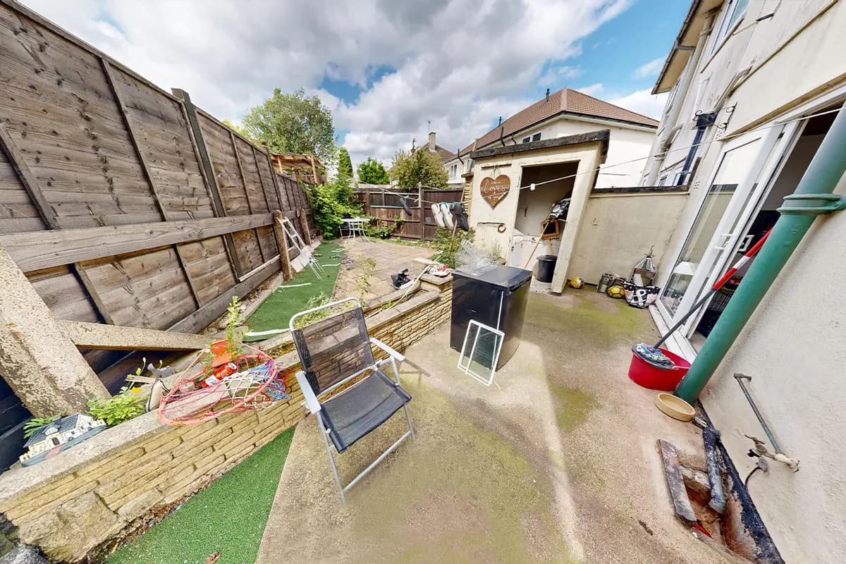 property photo 35 of 38