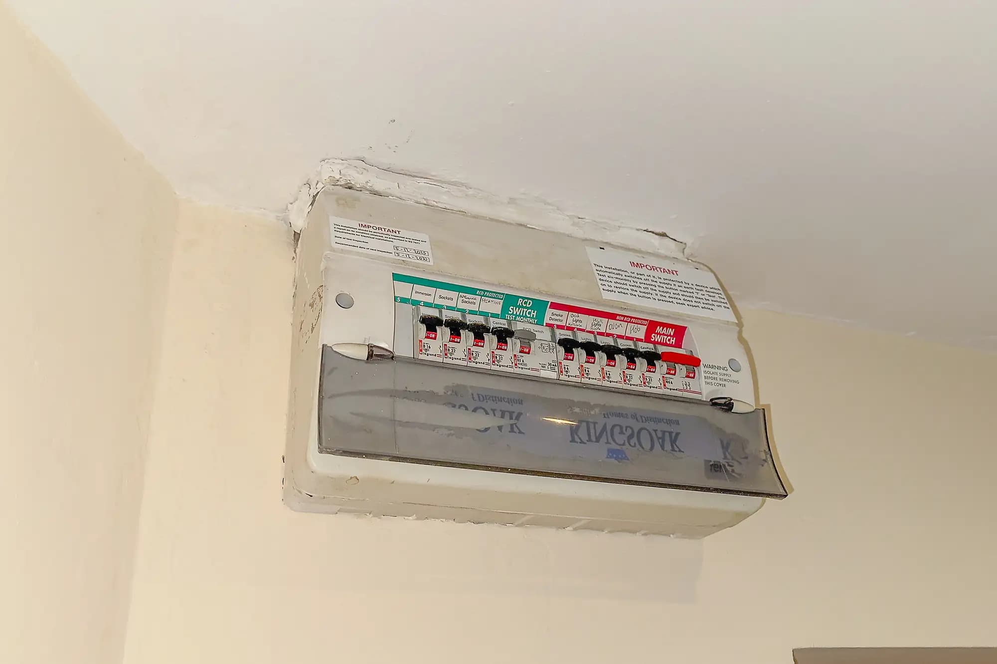 property photo 14 of 17