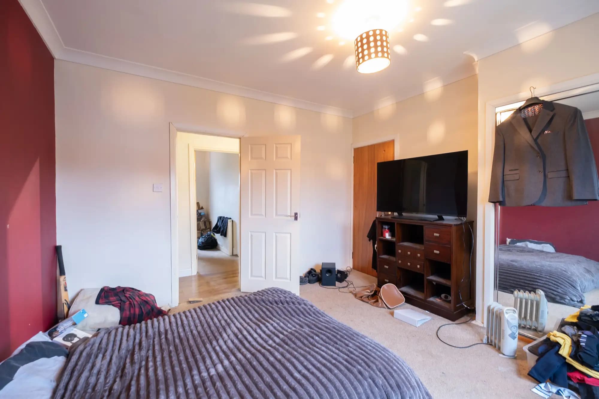 property photo 14 of 26