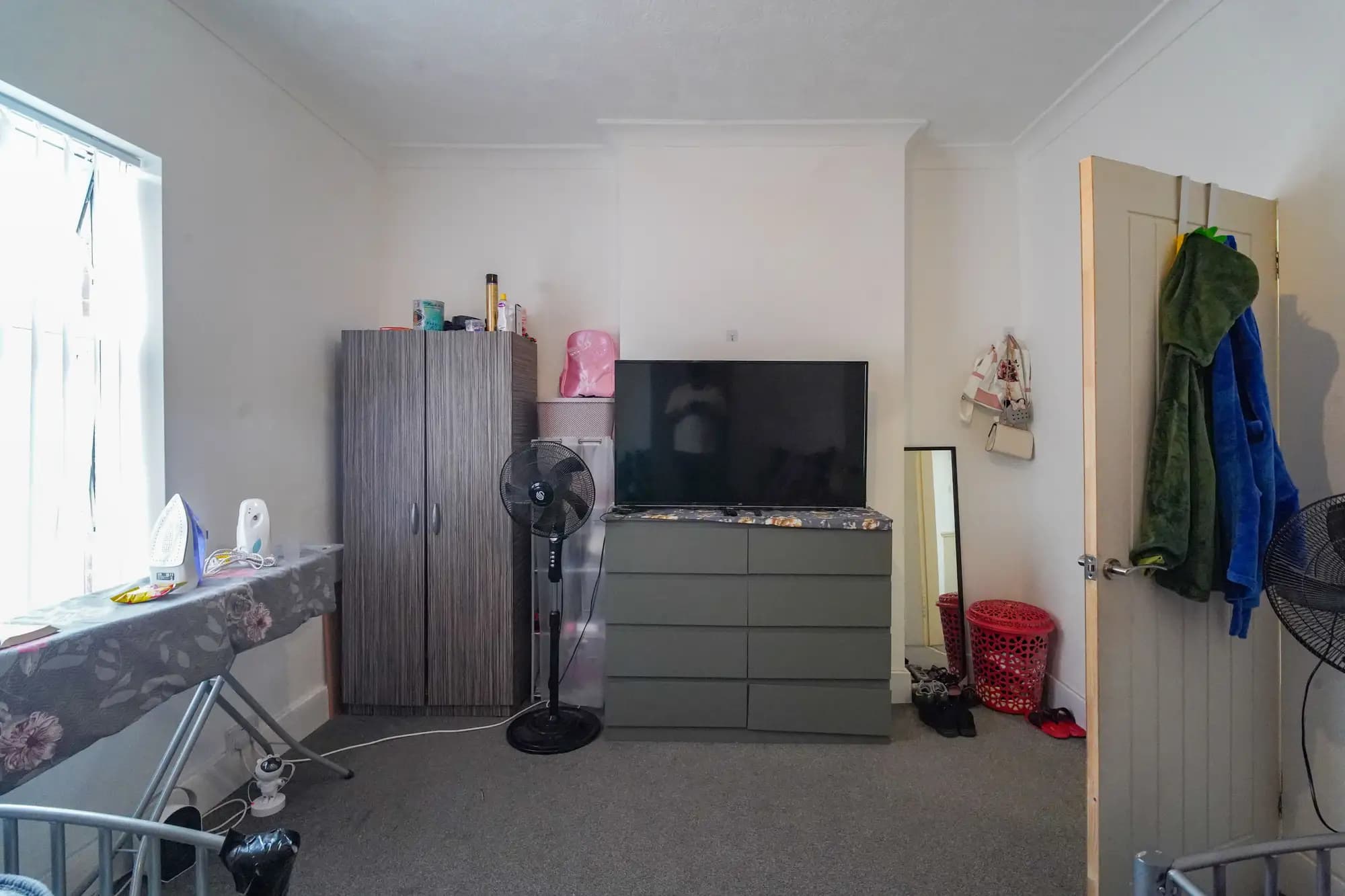 property photo 11 of 19
