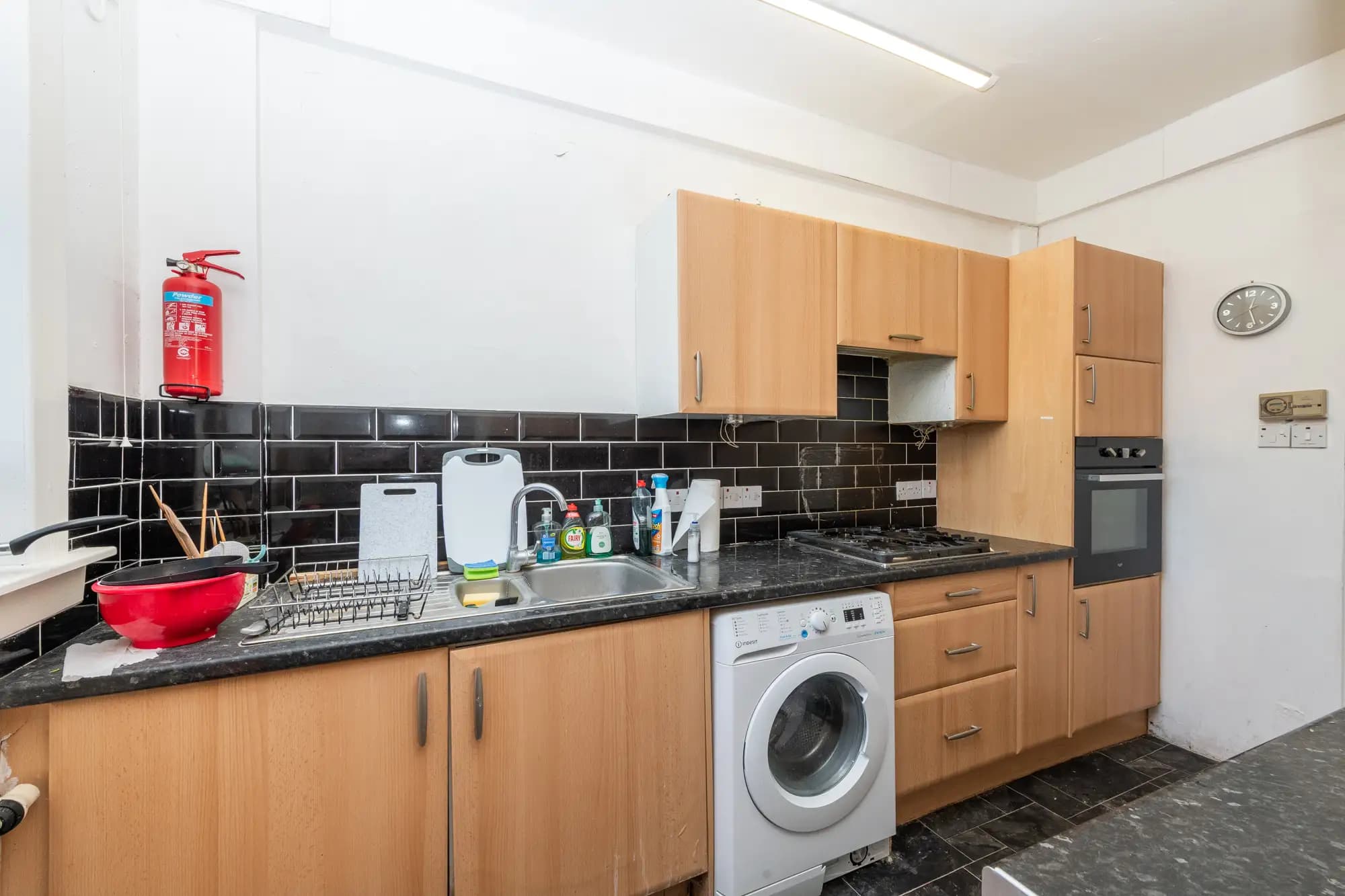 property photo 7 of 17