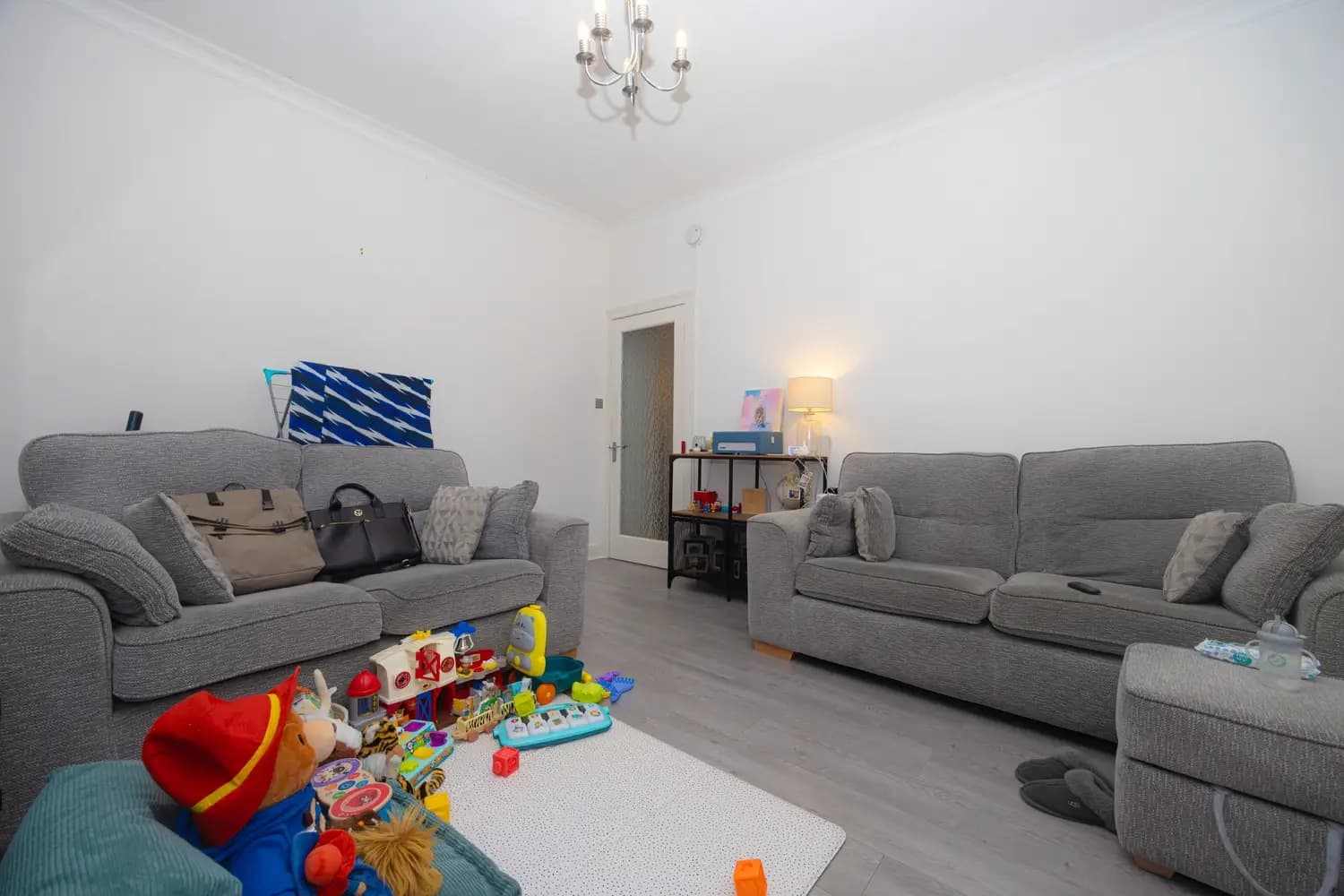 property photo 2 of 20