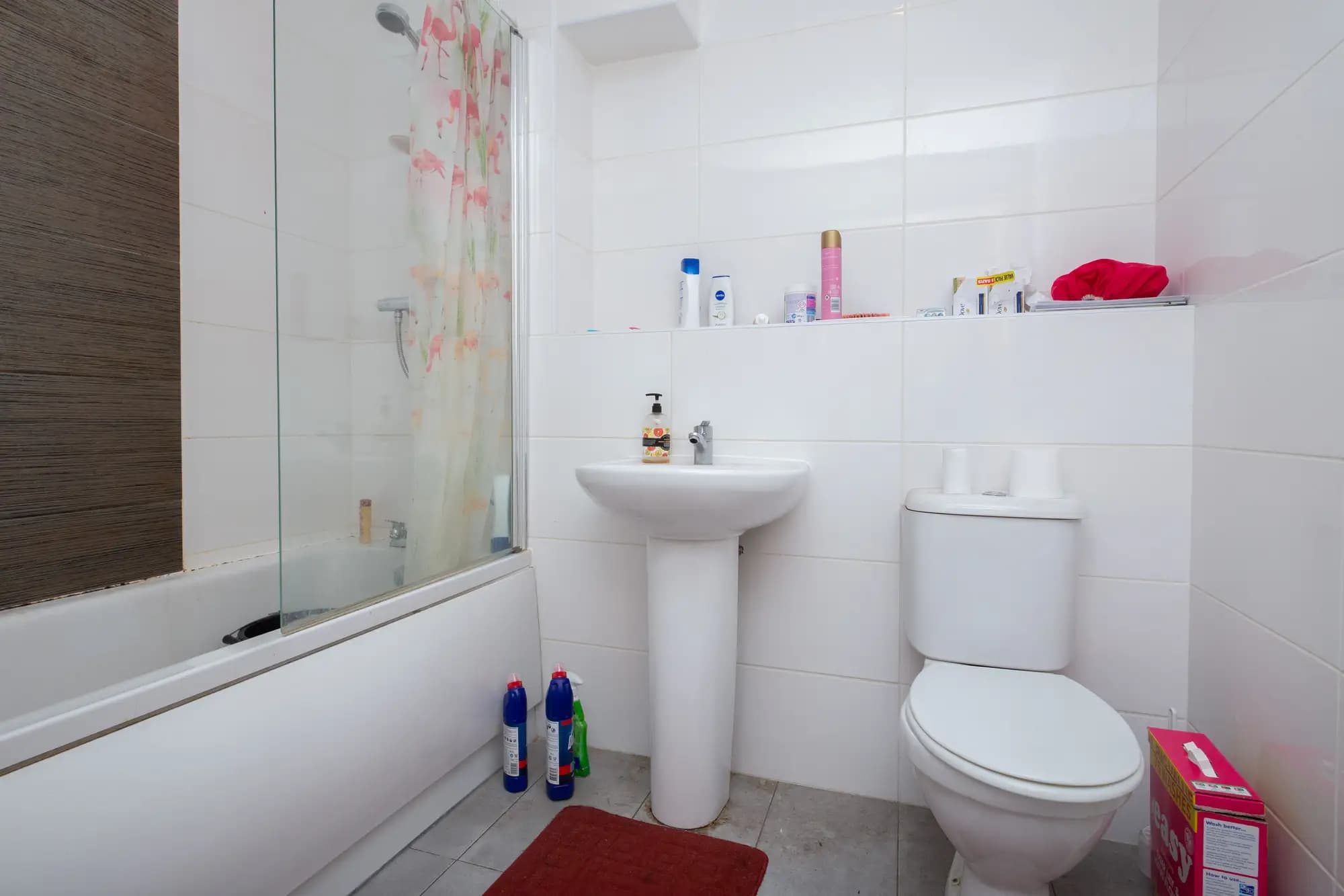 property photo 9 of 17