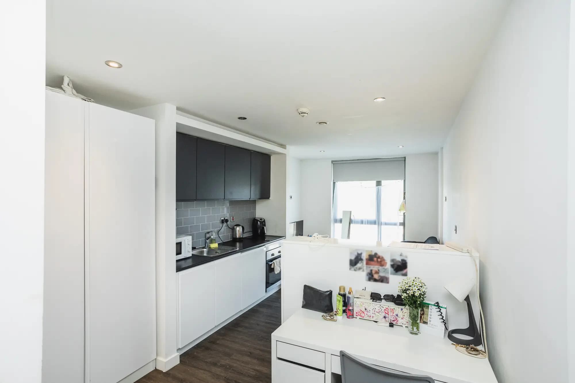 property photo 7 of 19