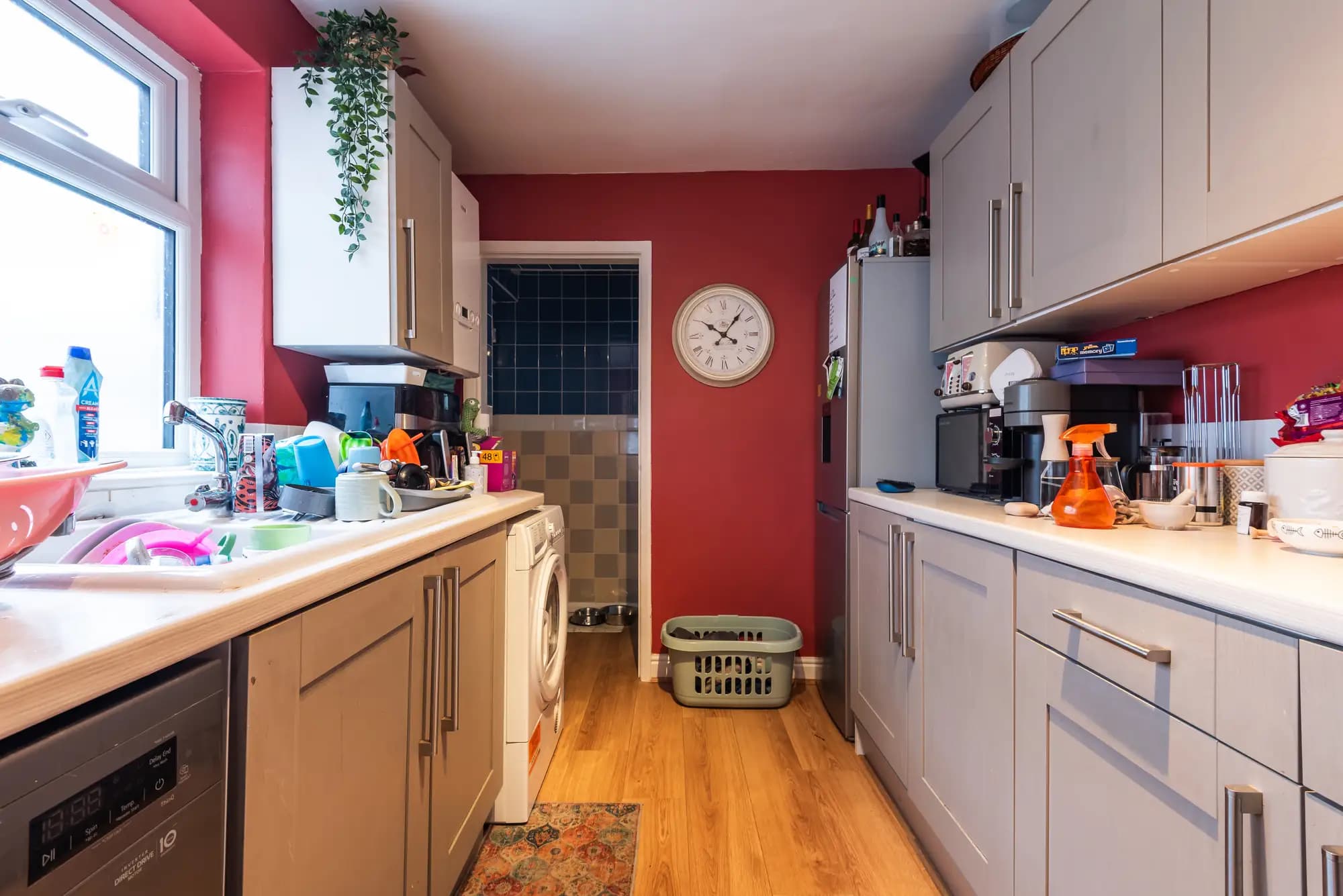 property photo 8 of 26