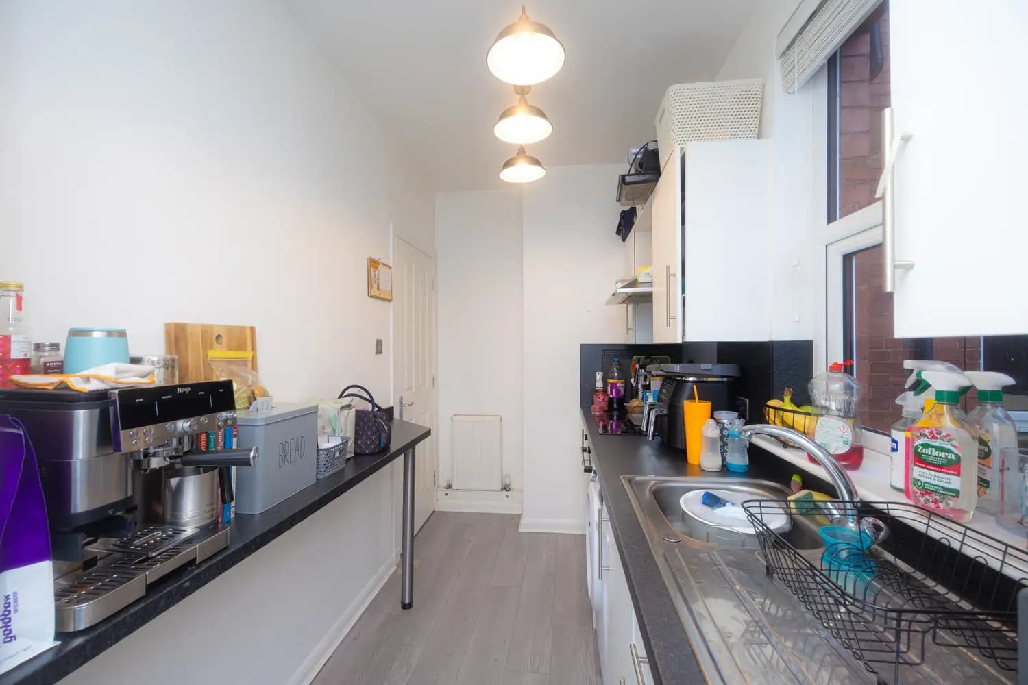 property photo 6 of 20