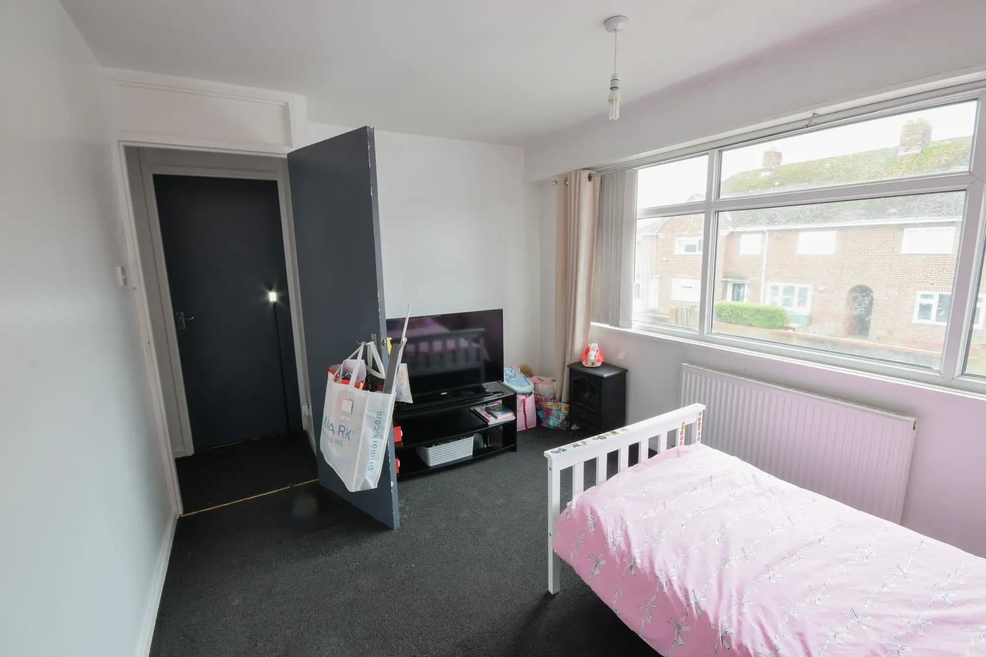 property photo 13 of 20