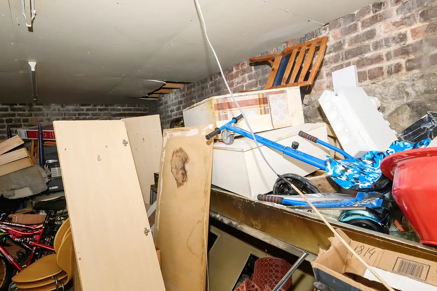 property photo 12 of 18