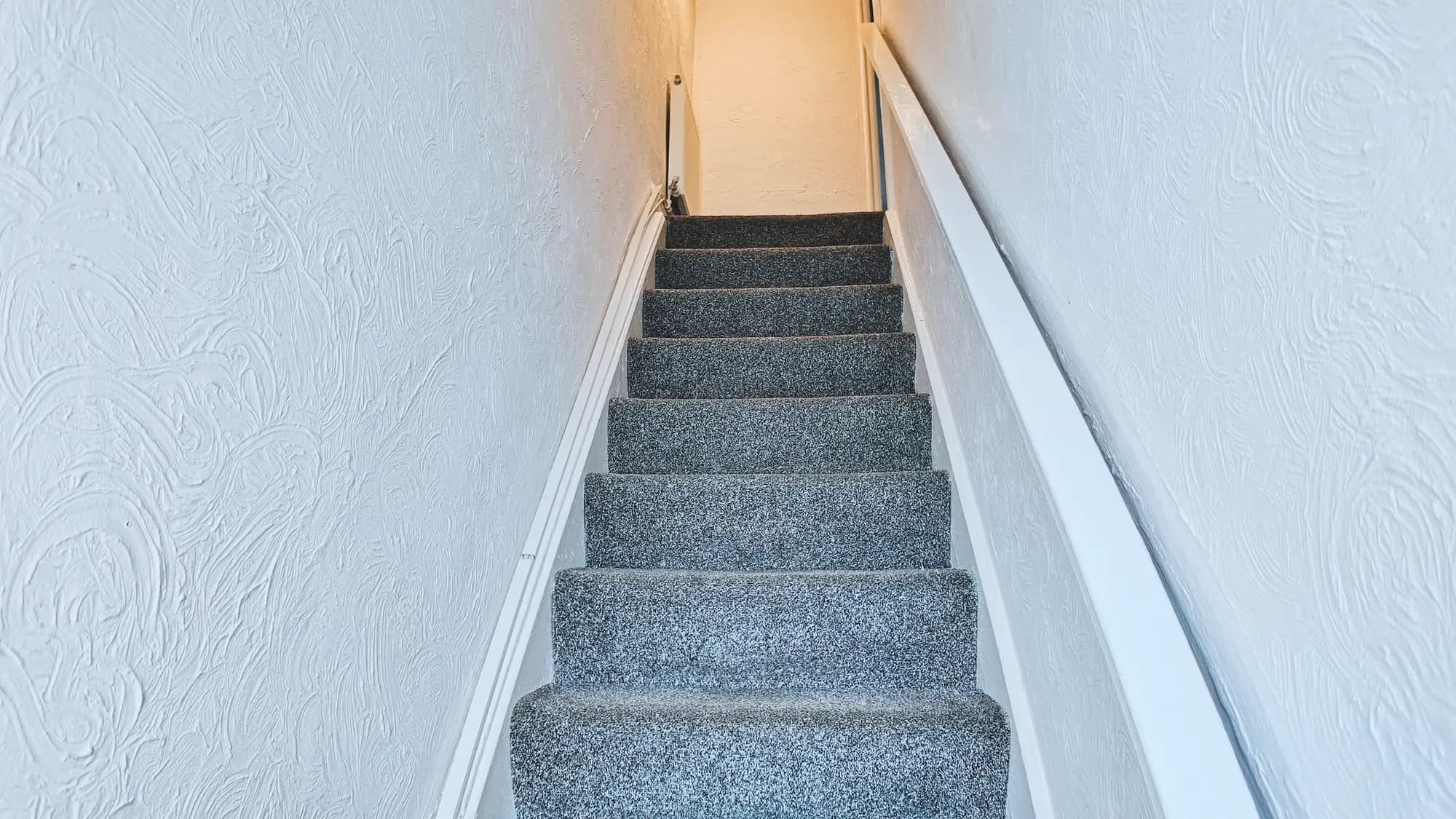 property photo 14 of 17