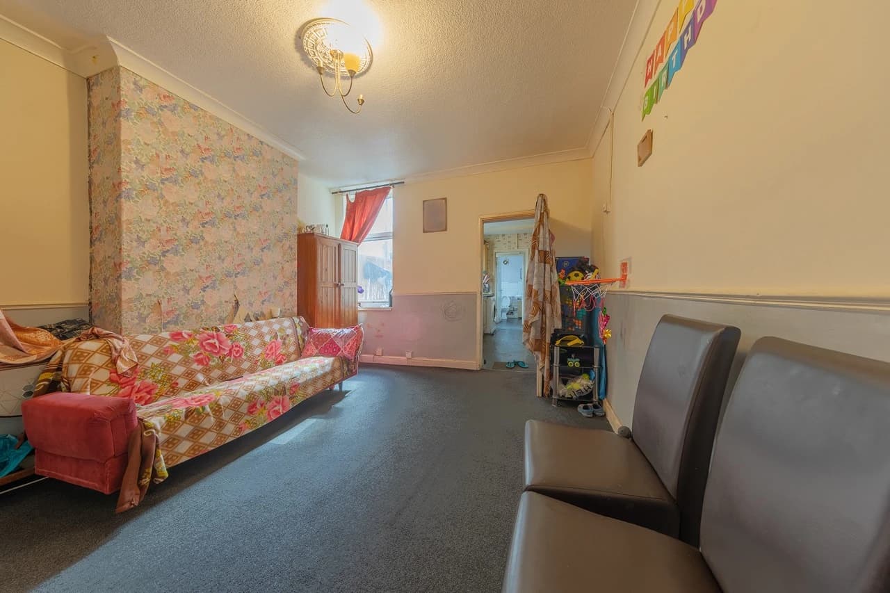 property photo 2 of 23