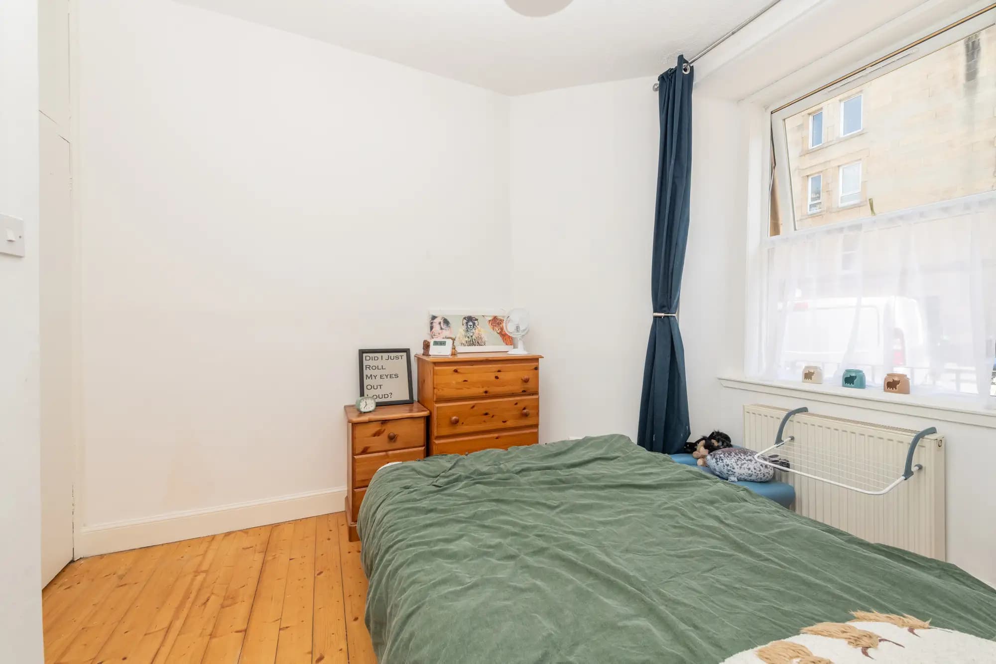 property photo 11 of 17