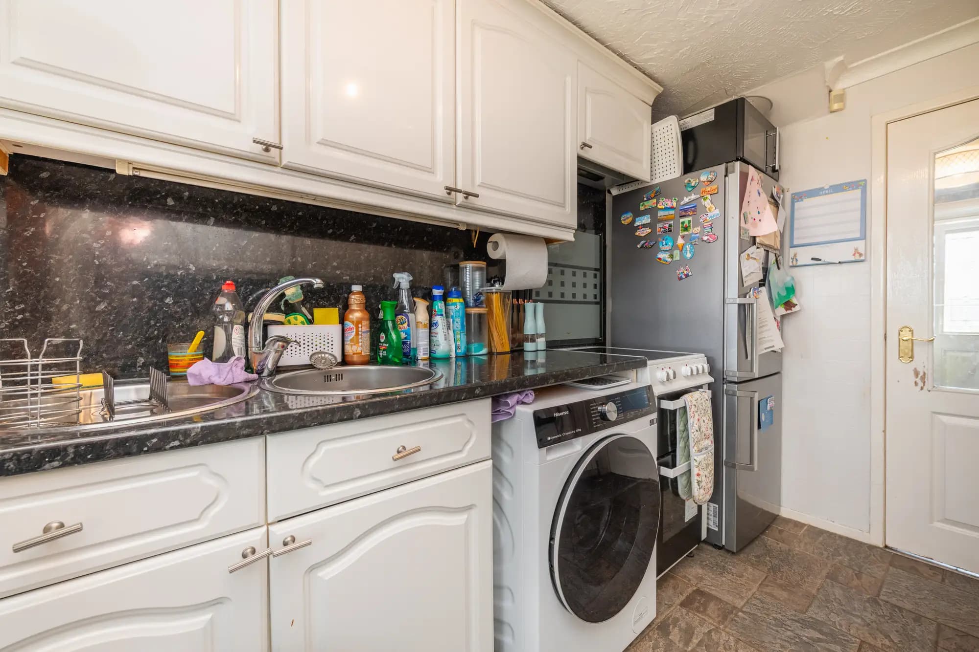 property photo 6 of 37