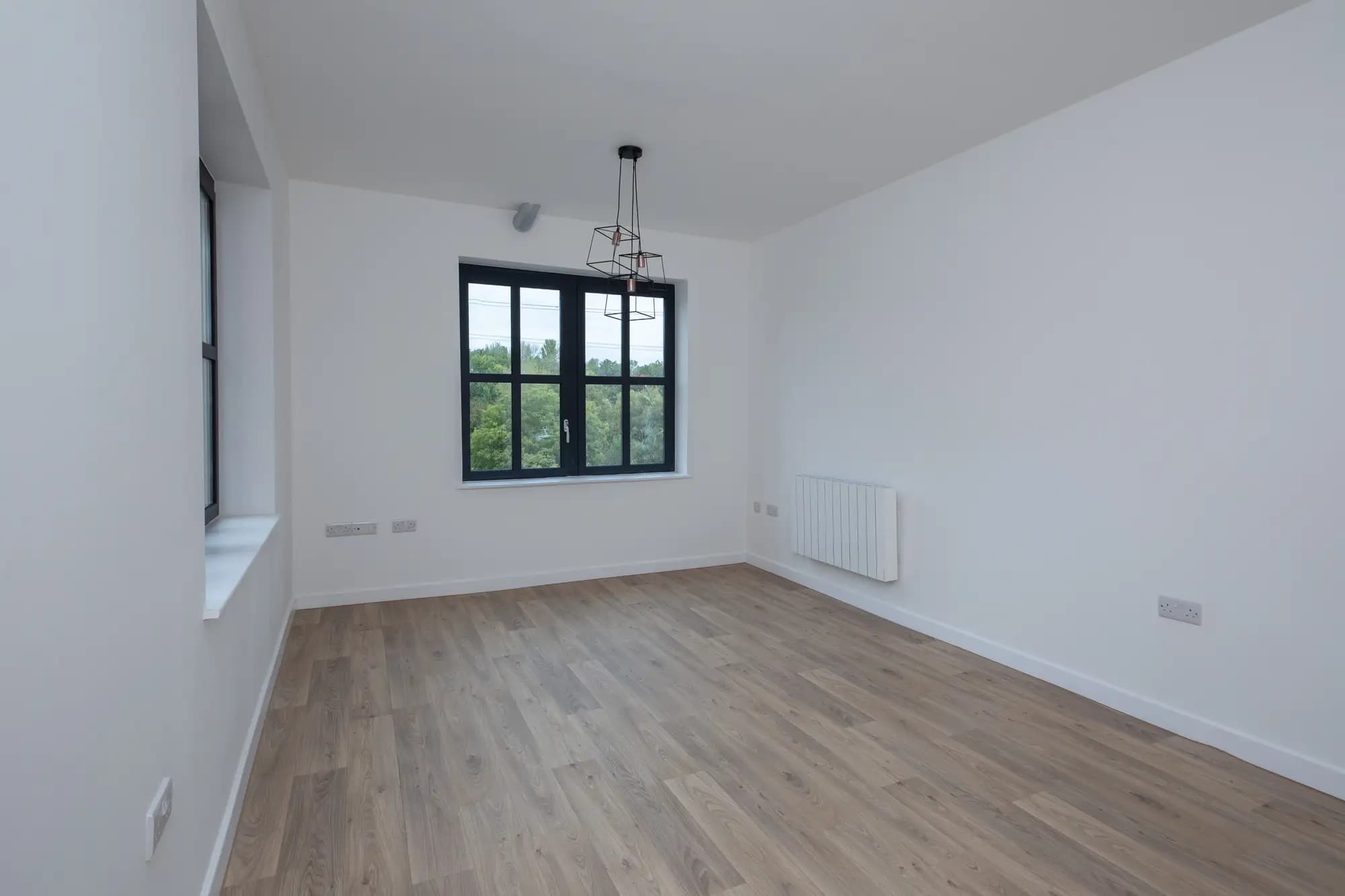 property photo 2 of 28