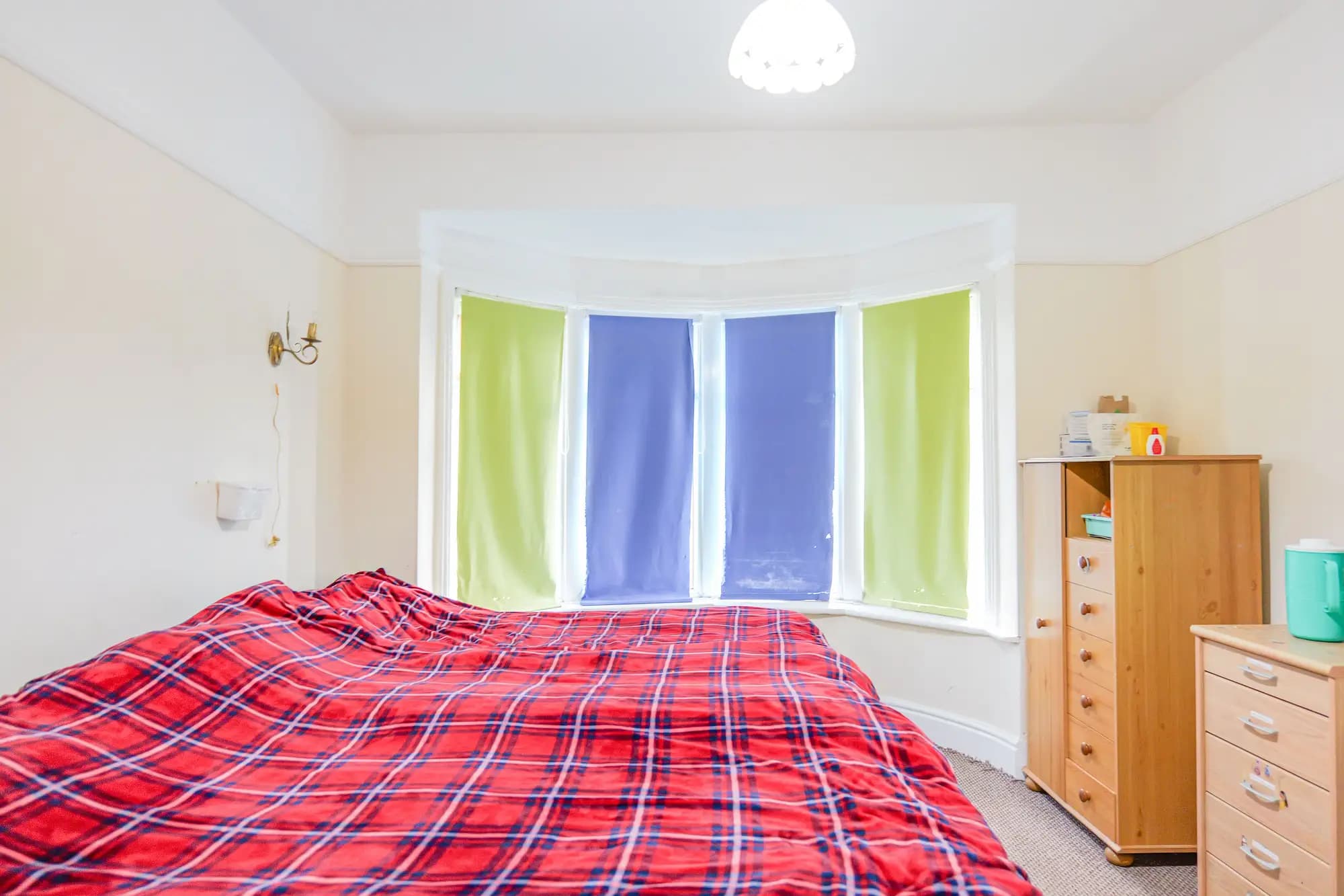 property photo 11 of 17