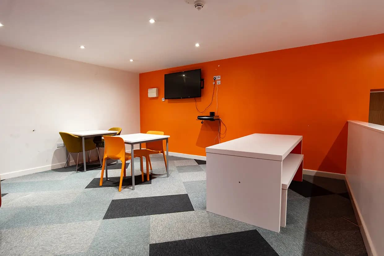 property photo 14 of 16